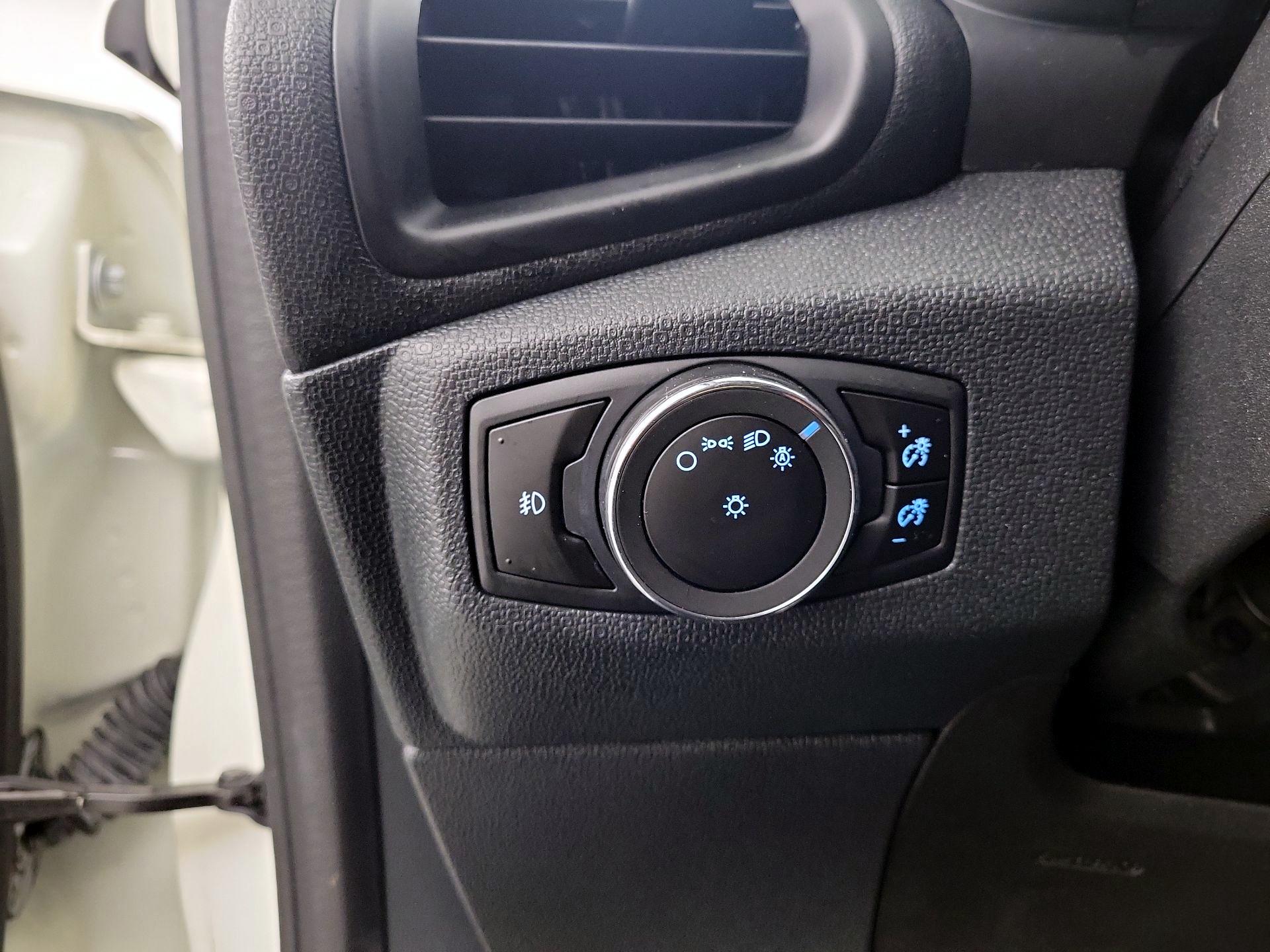 Thumbnail: 2020 Ford EcoSport - 13