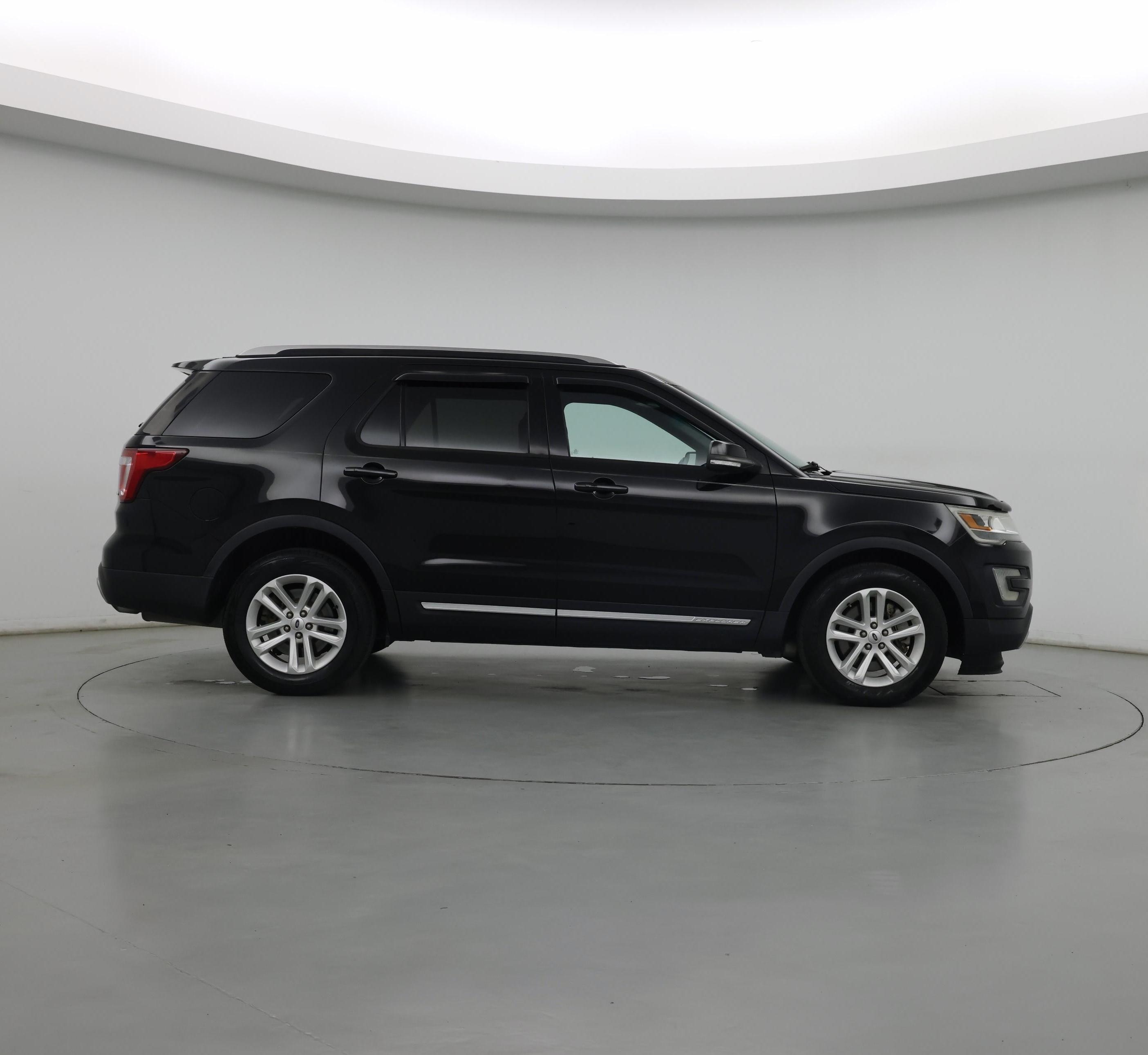 Thumbnail: 2016 Ford Explorer - 7