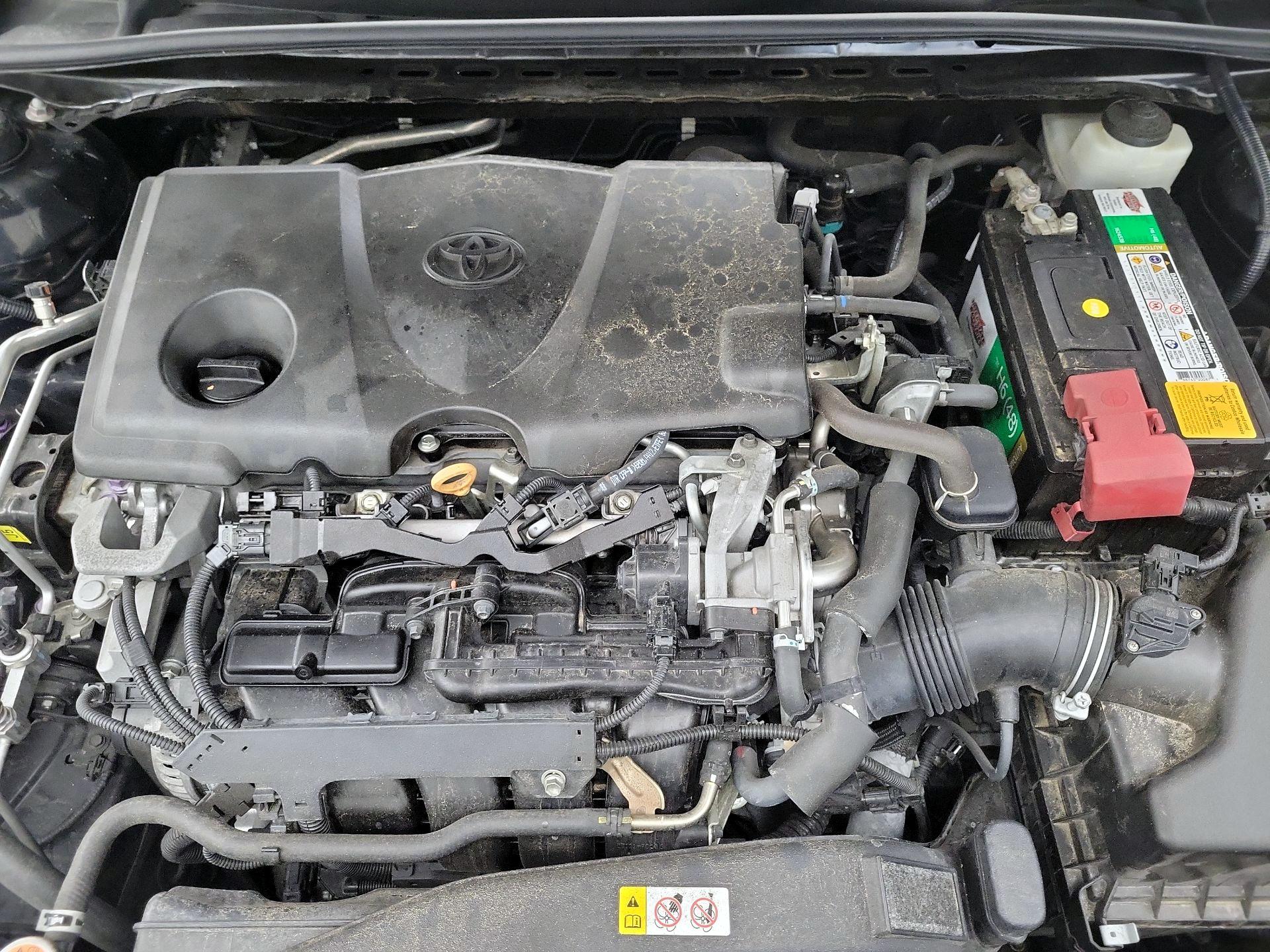 Thumbnail: 2019 Toyota Camry - 19