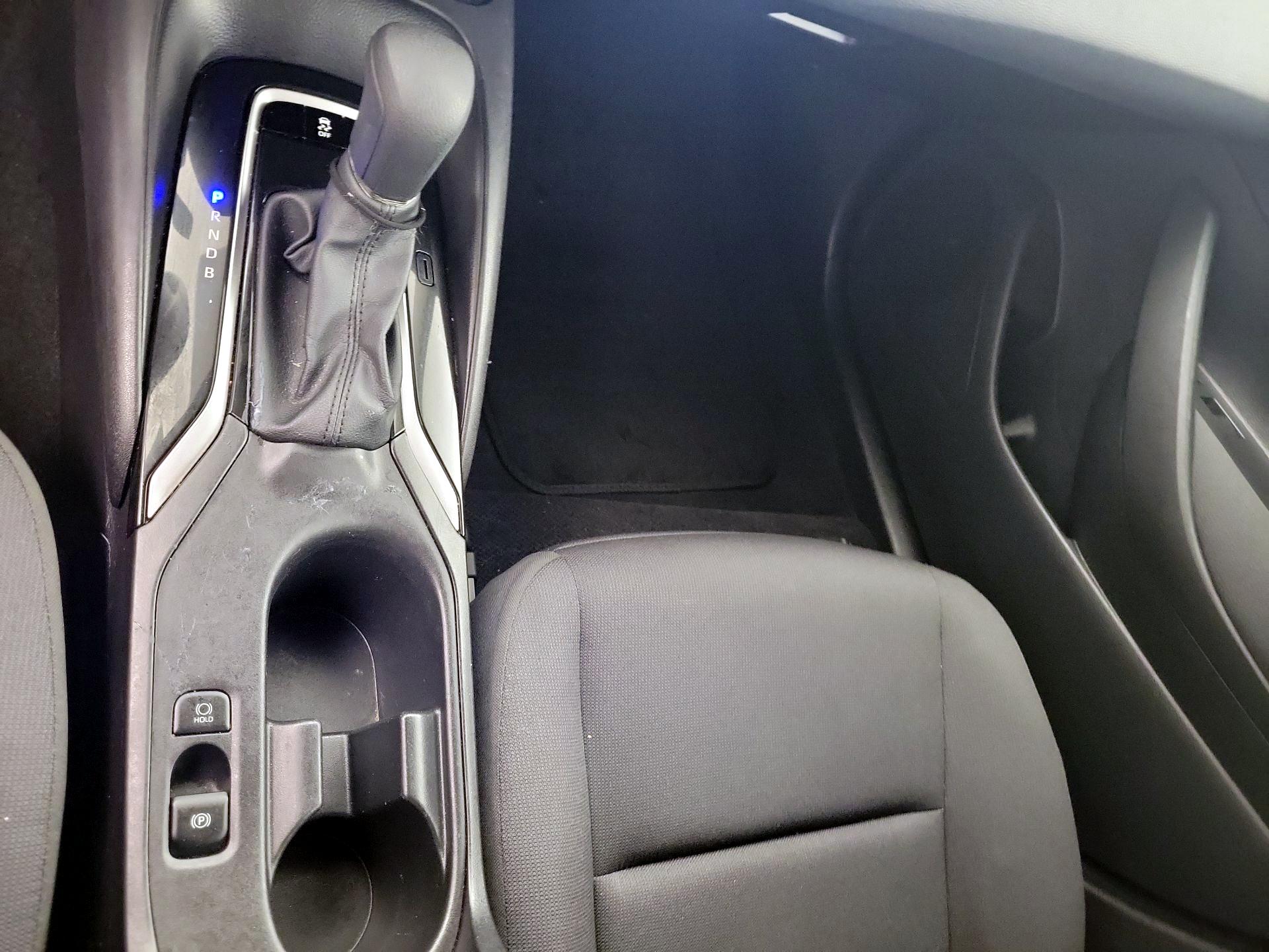 Thumbnail: 2025 Toyota Corolla - 17