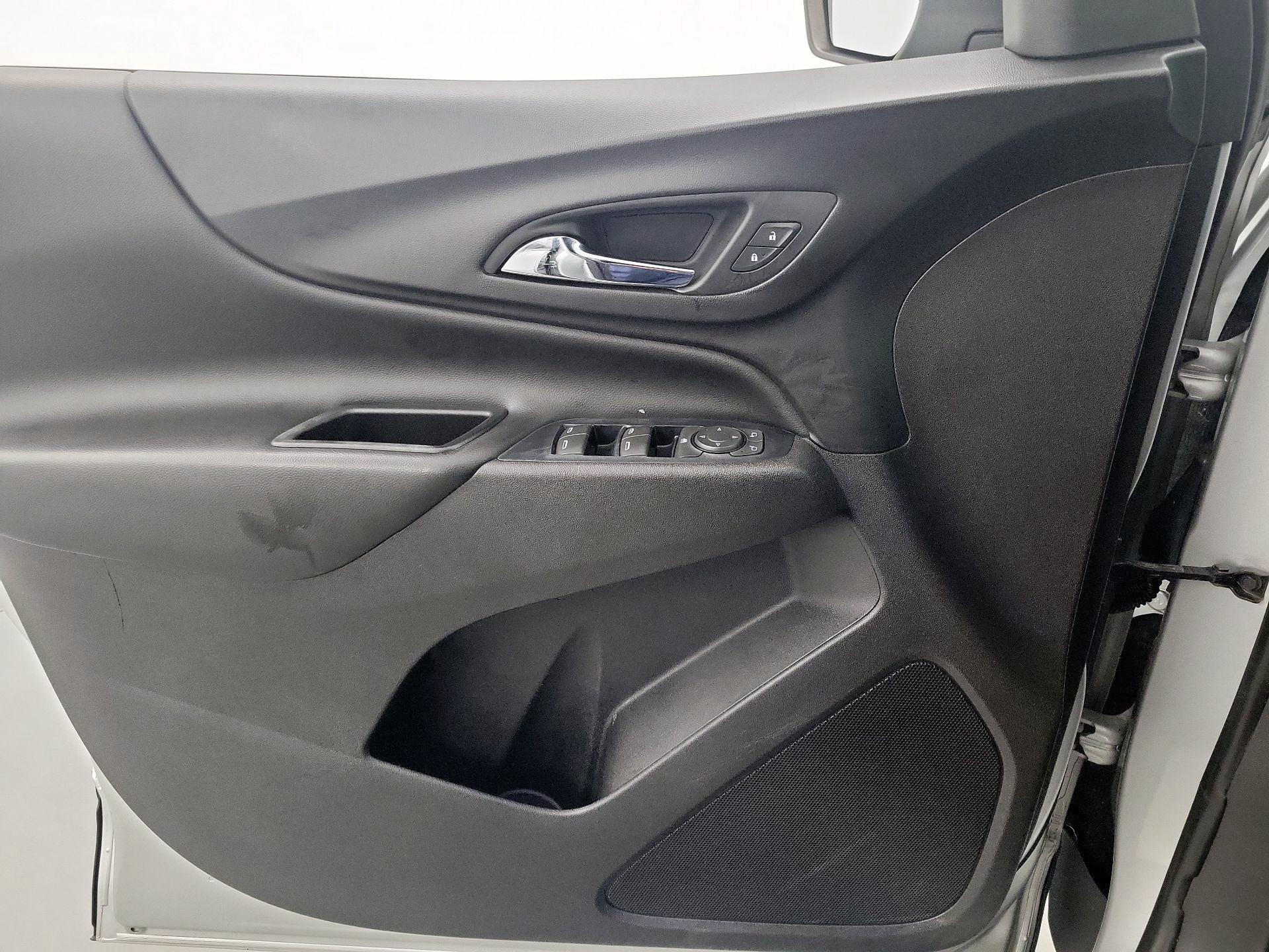 Thumbnail: 2019 Chevrolet Equinox - 12