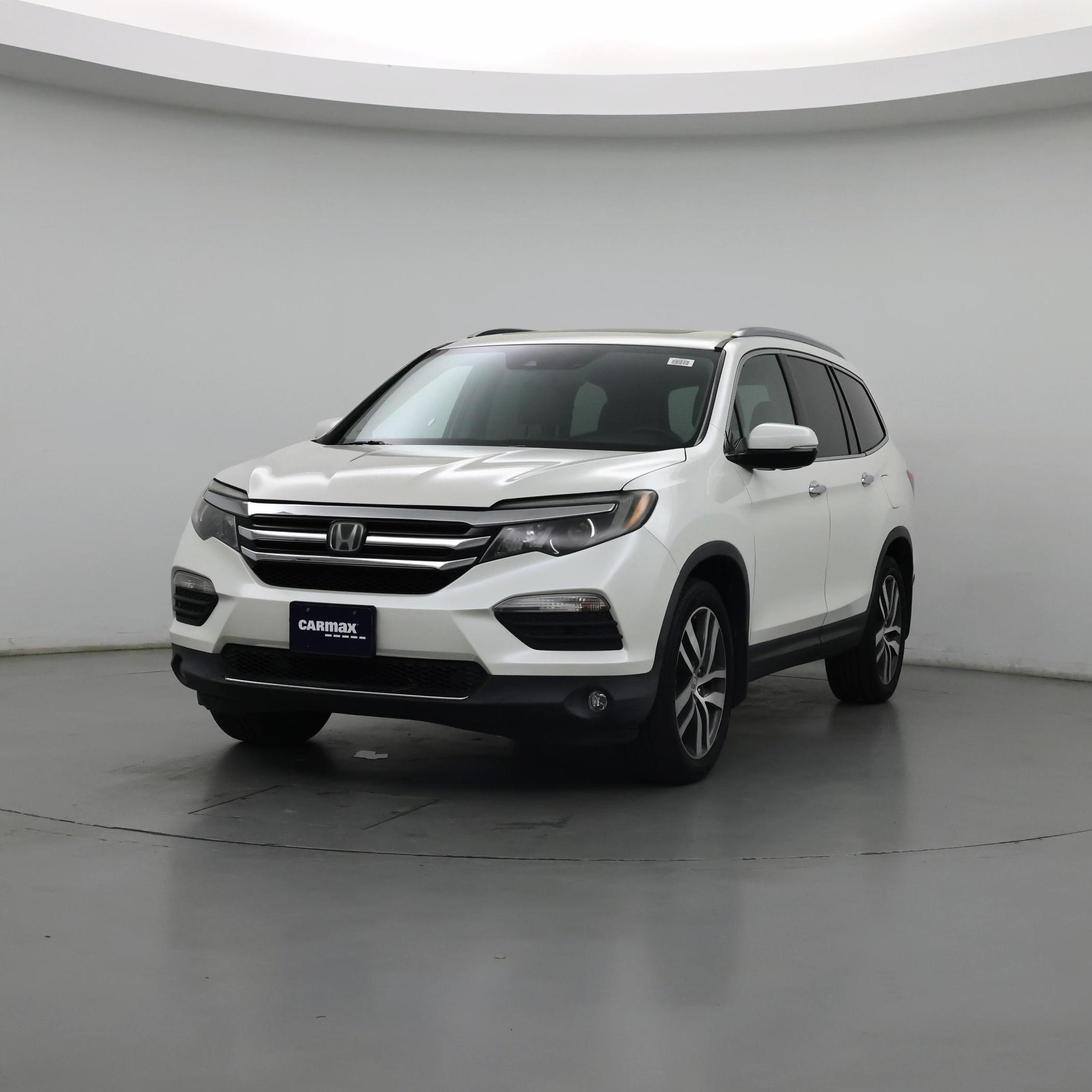 Thumbnail: 2016 Honda Pilot - 4