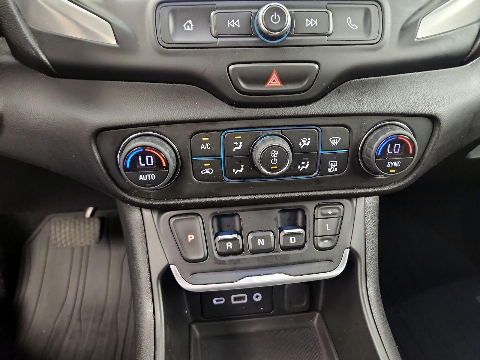 2019 GMC Terrain SLE - Photo 17