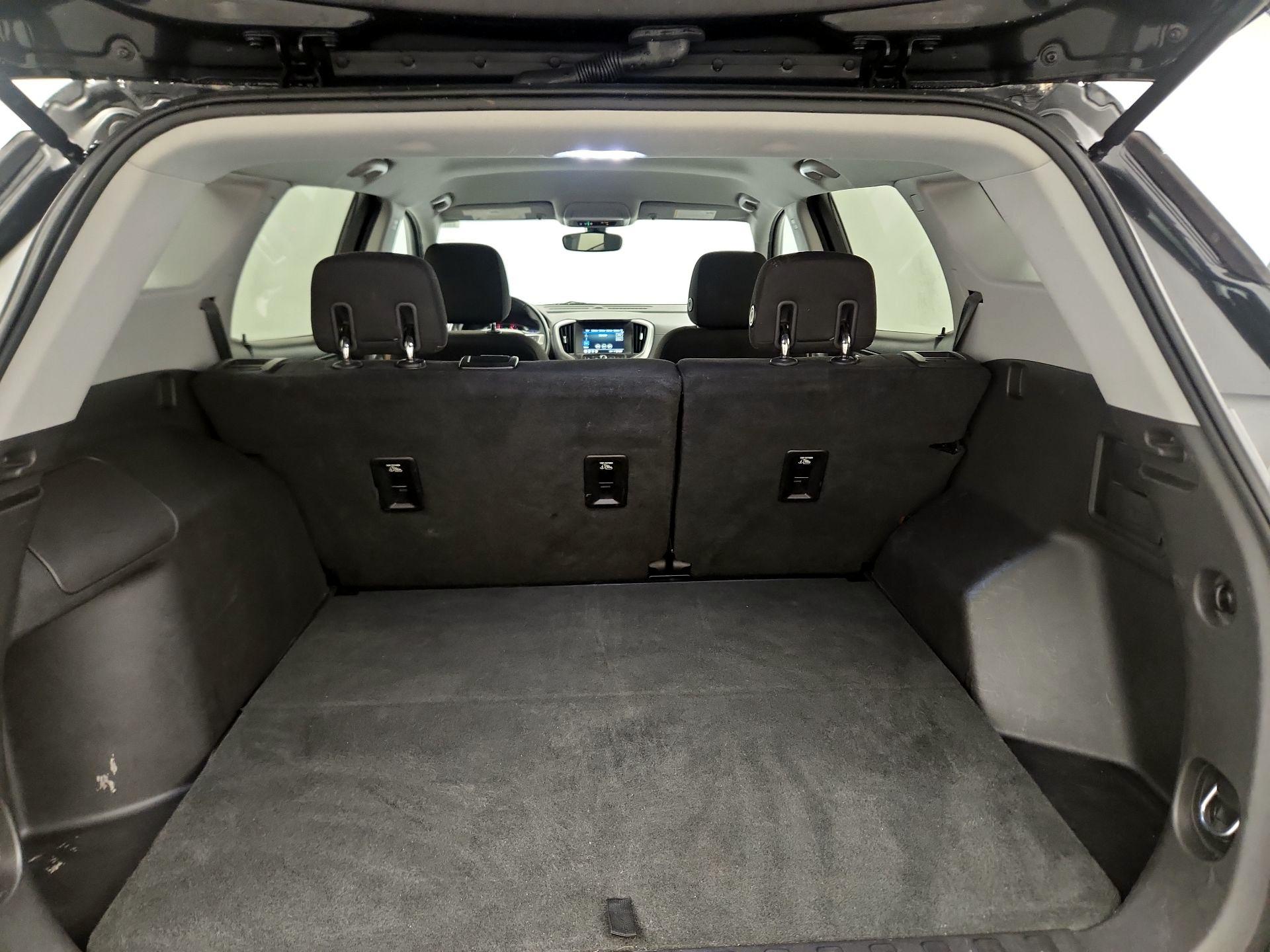 Thumbnail: 2019 GMC Terrain - 20