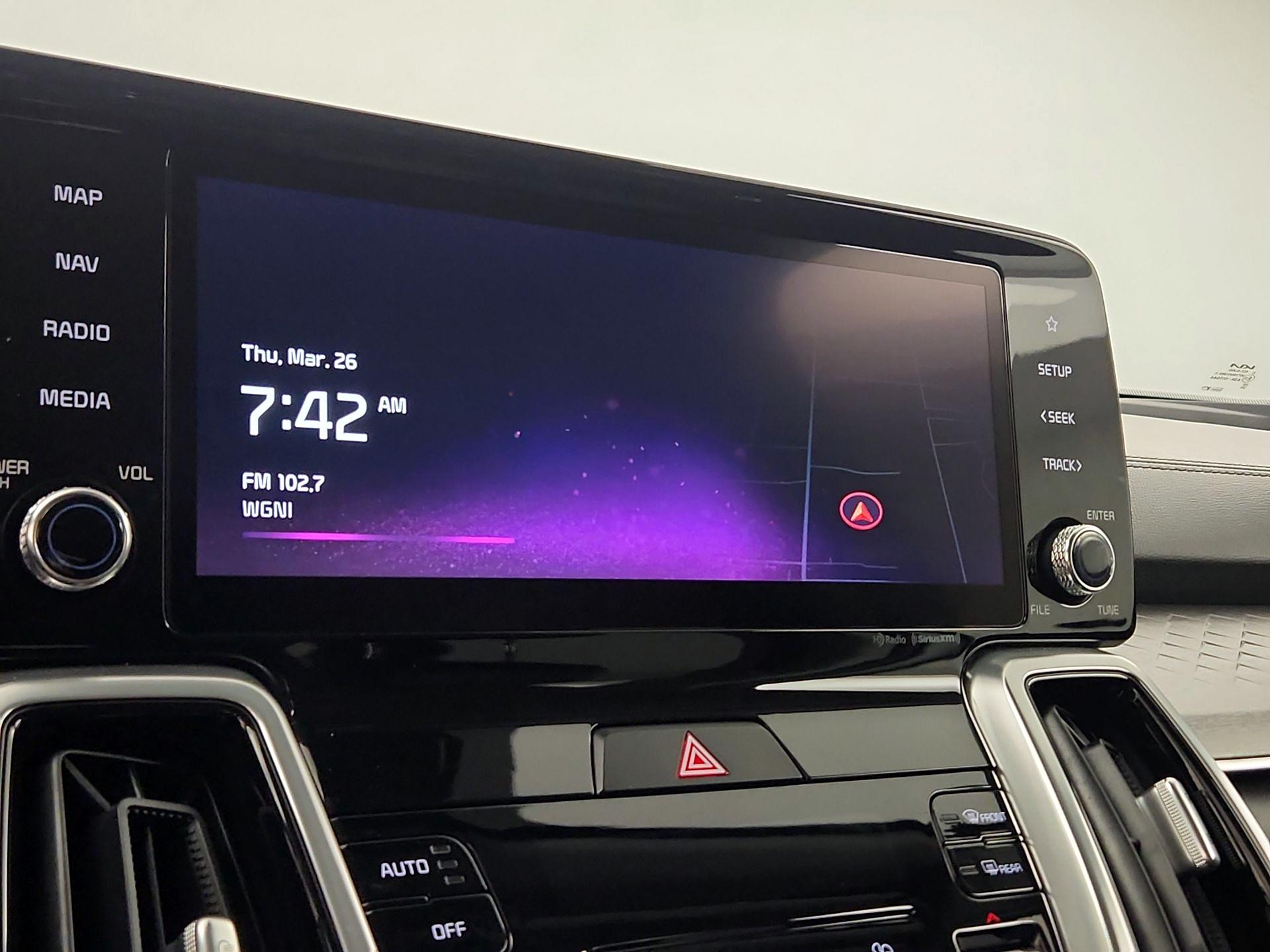 Thumbnail: 2023 Kia Sorento - 16