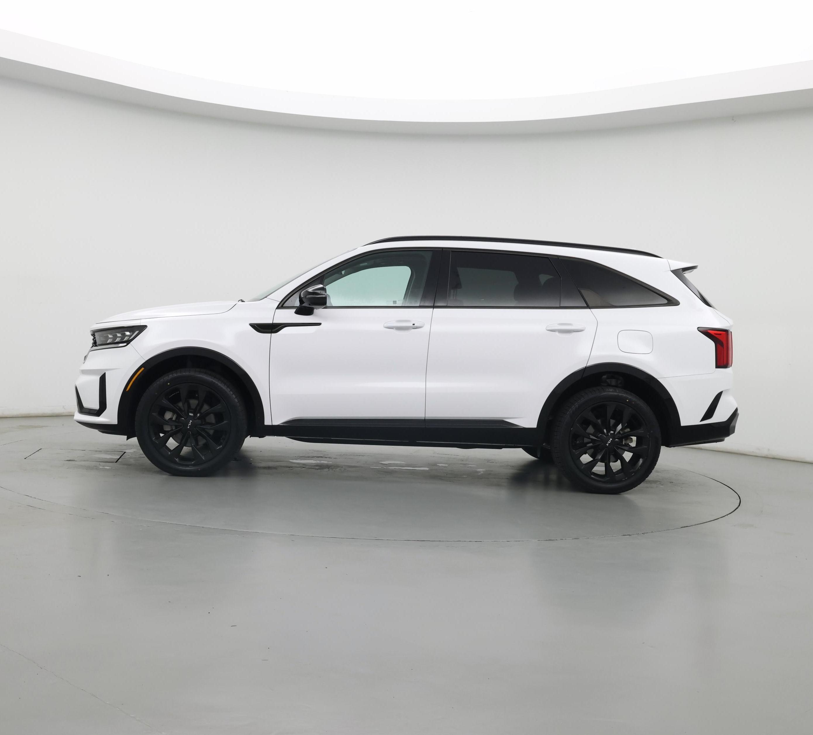 Thumbnail: 2023 Kia Sorento - 3