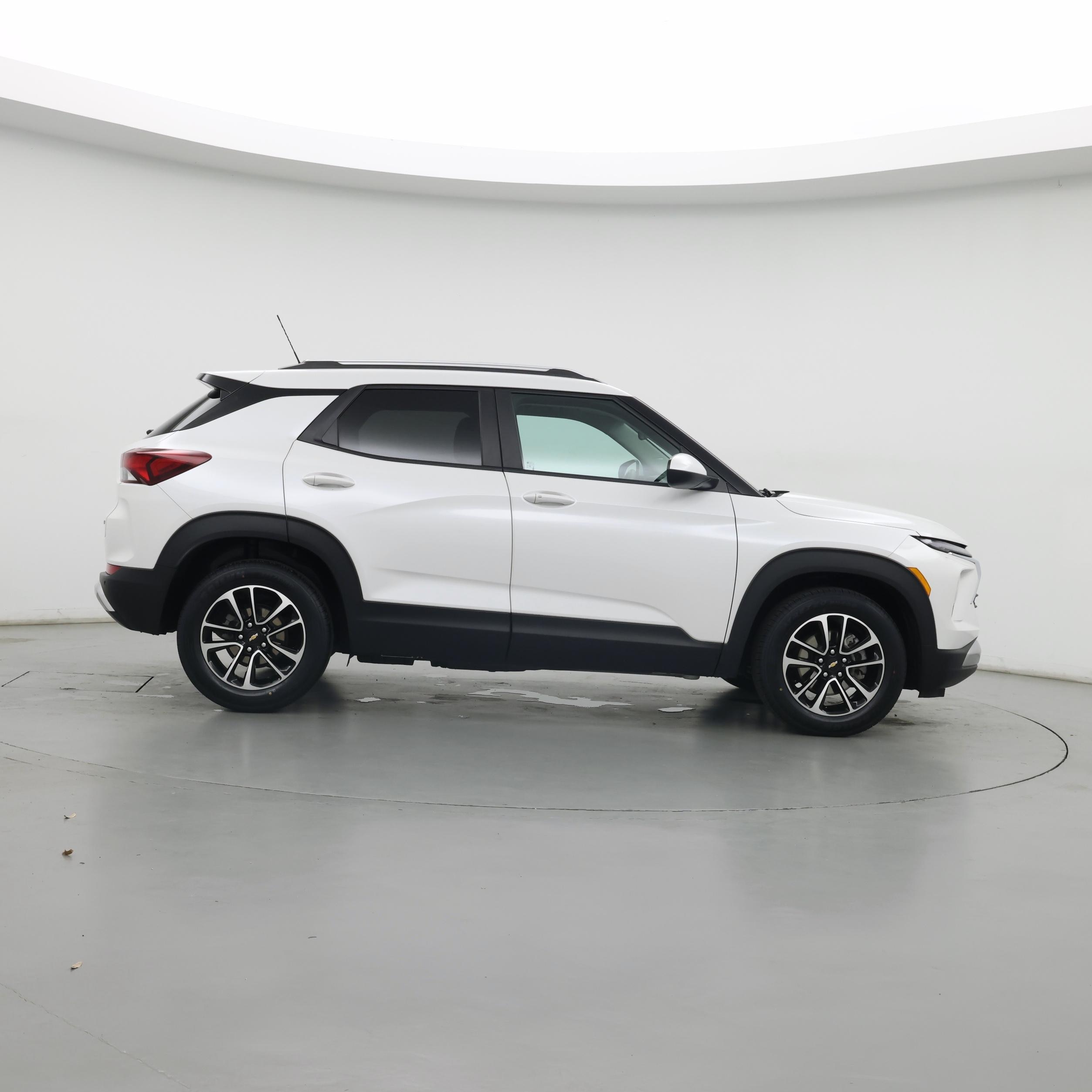 Thumbnail: 2024 Chevrolet TrailBlazer - 7