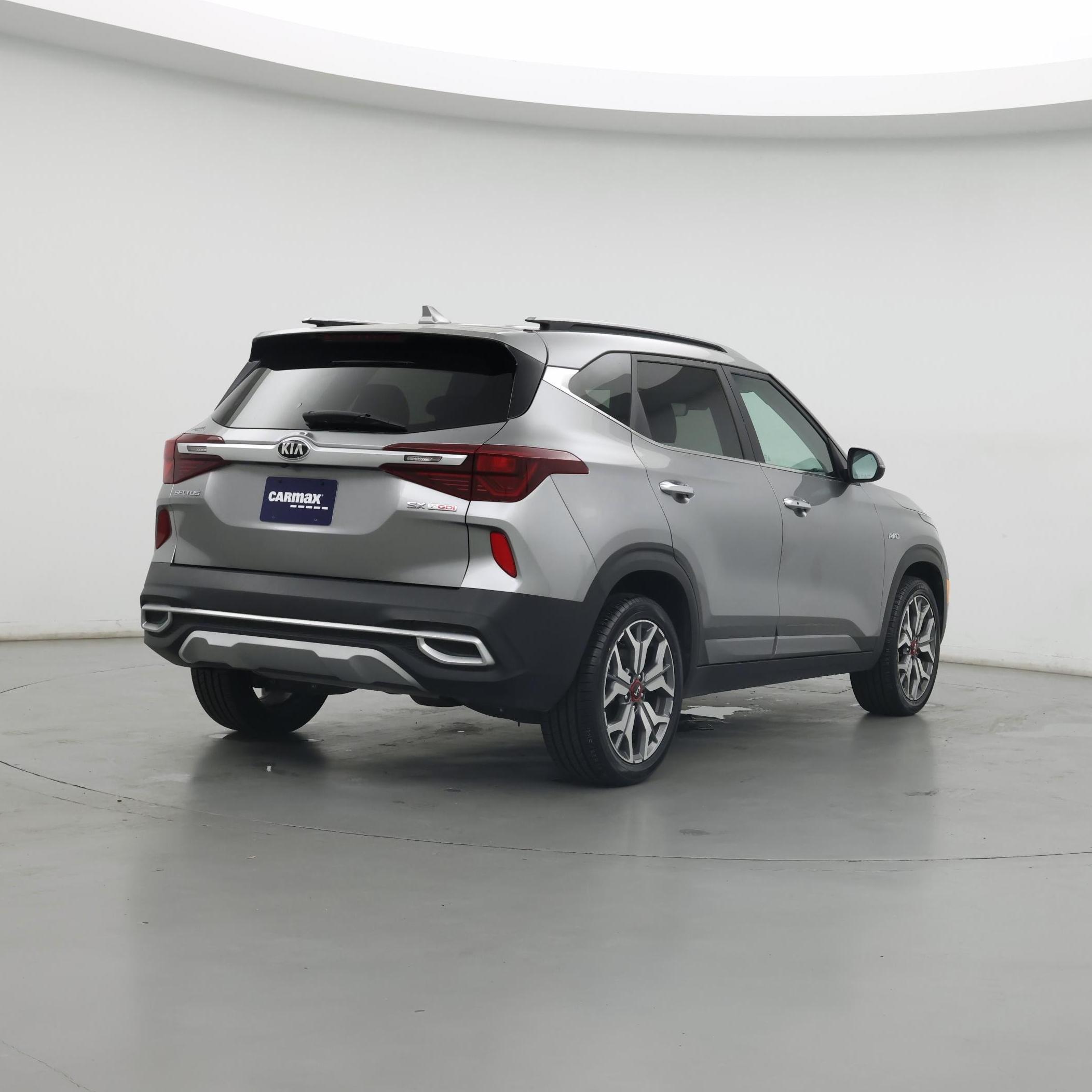 Thumbnail: 2021 Kia Seltos - 8