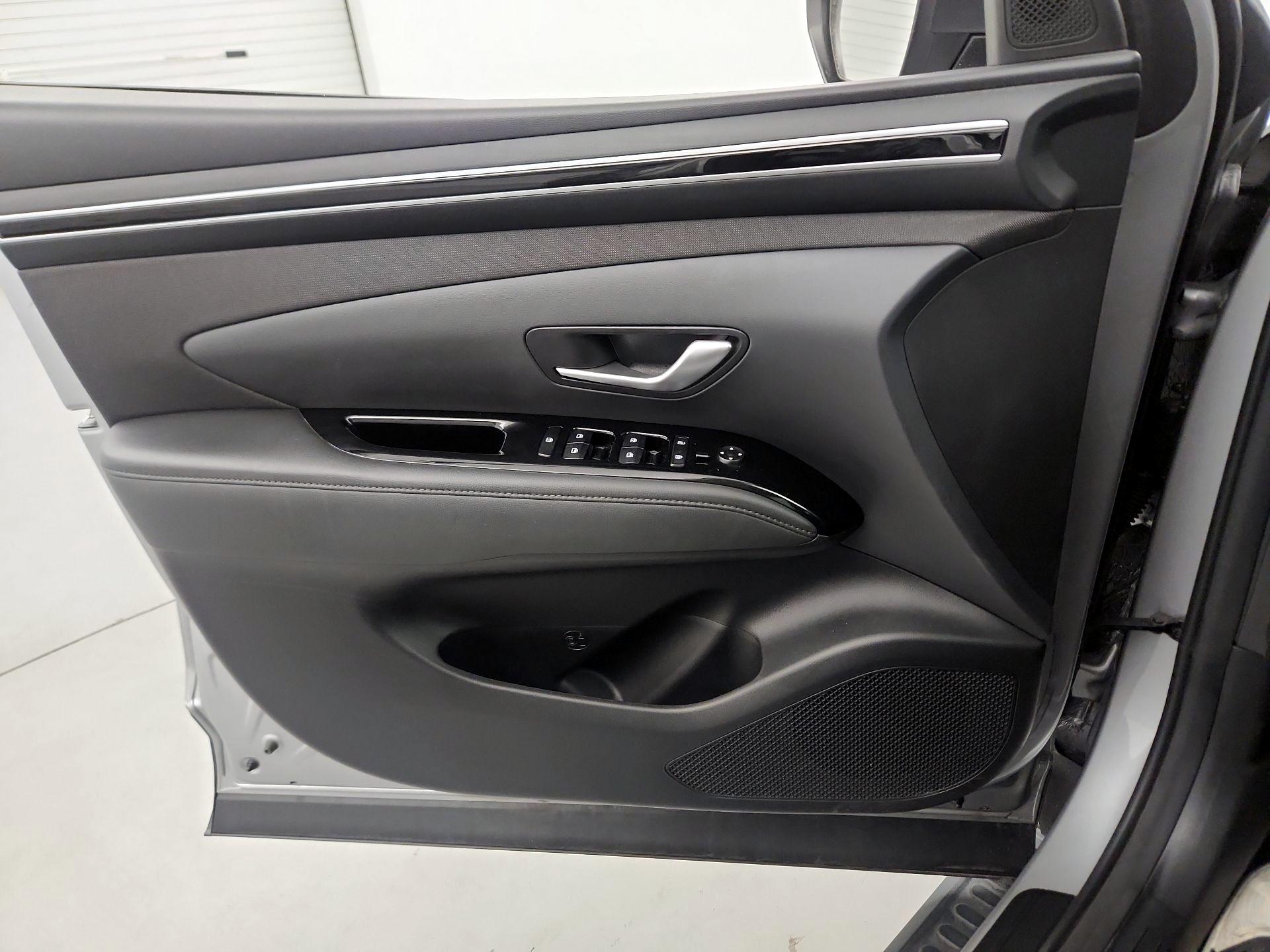 Thumbnail: 2023 Hyundai Tucson - 12