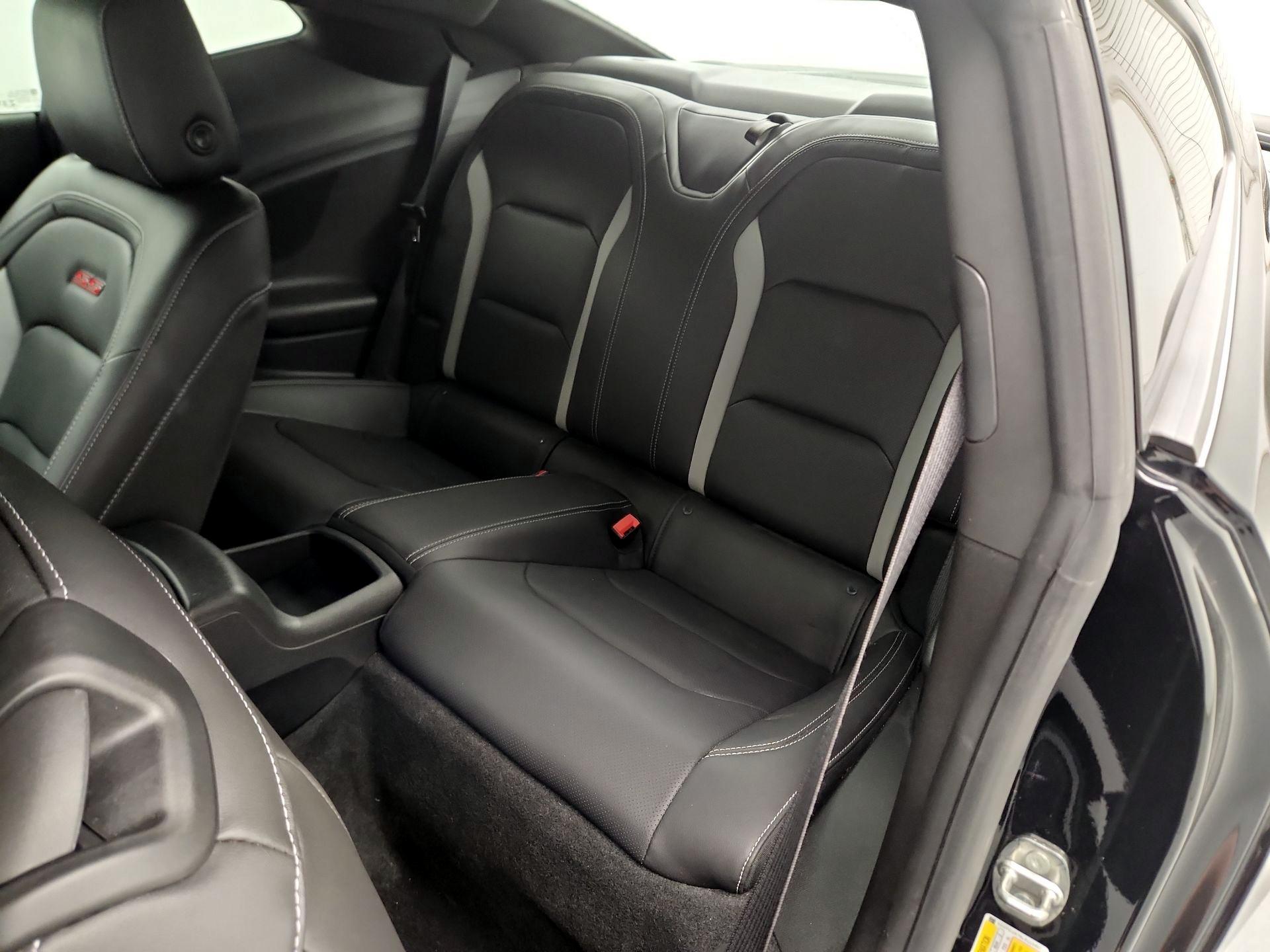 Thumbnail: 2020 Chevrolet Camaro - 20