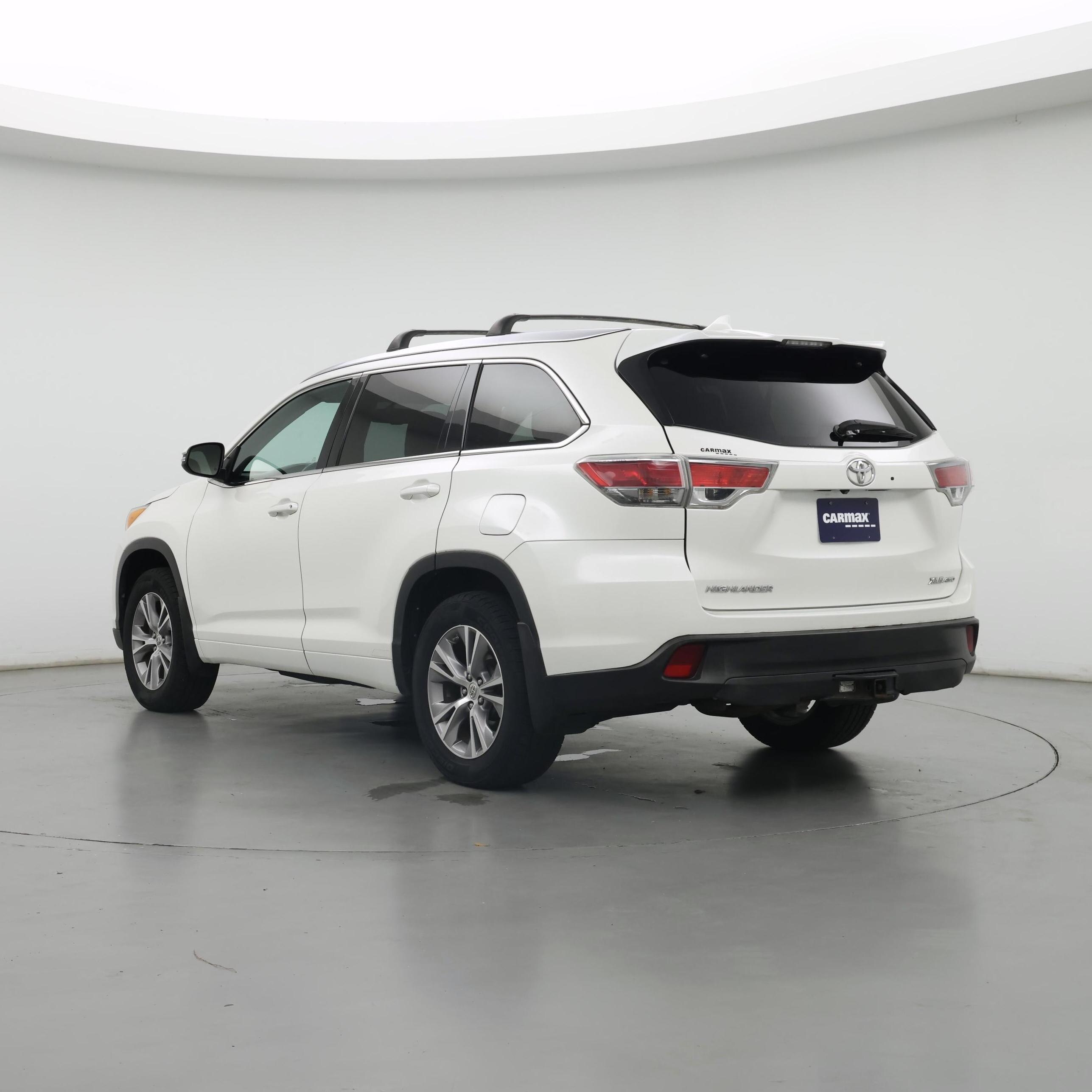 Thumbnail: 2014 Toyota Highlander - 2