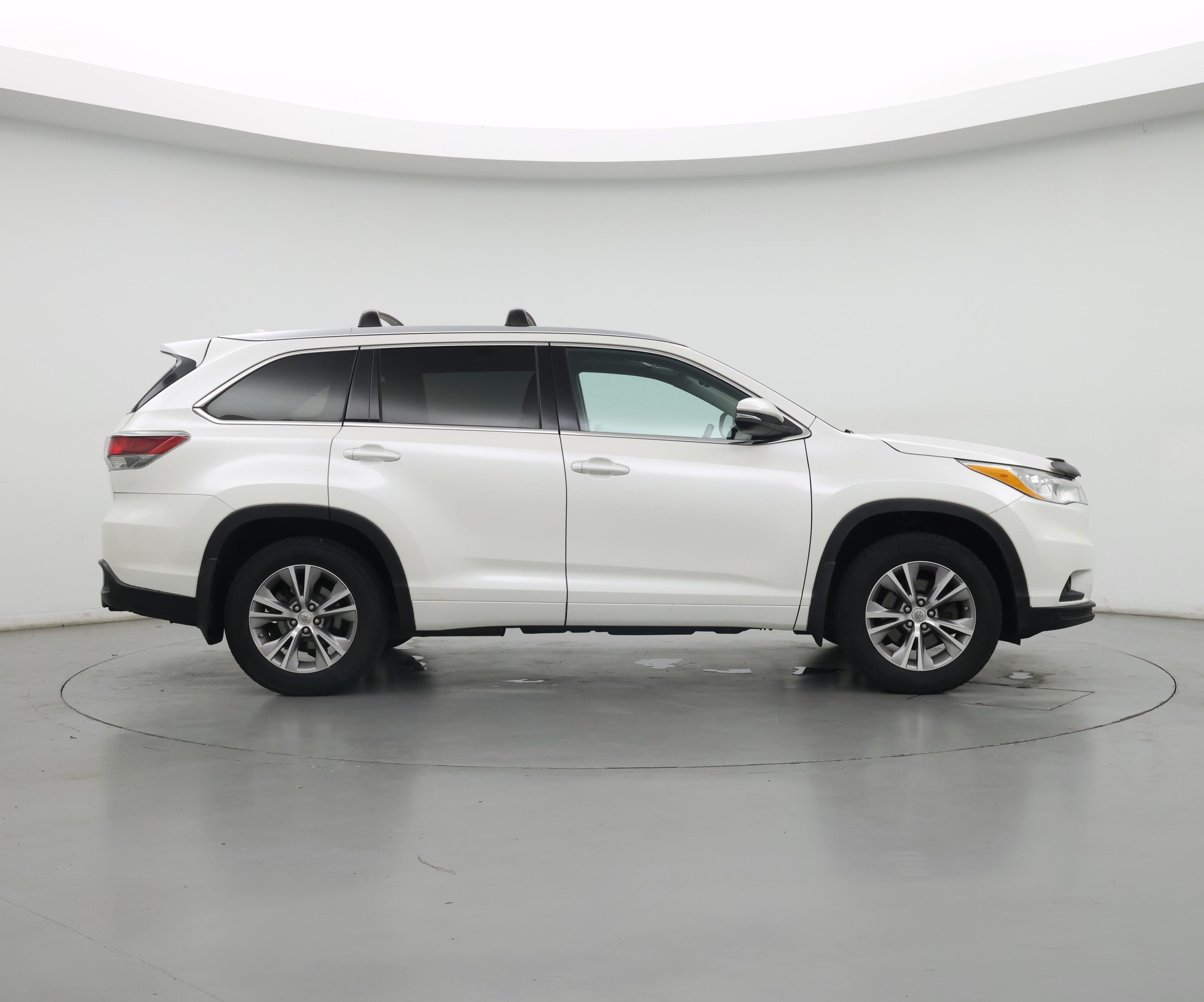 Thumbnail: 2014 Toyota Highlander - 7