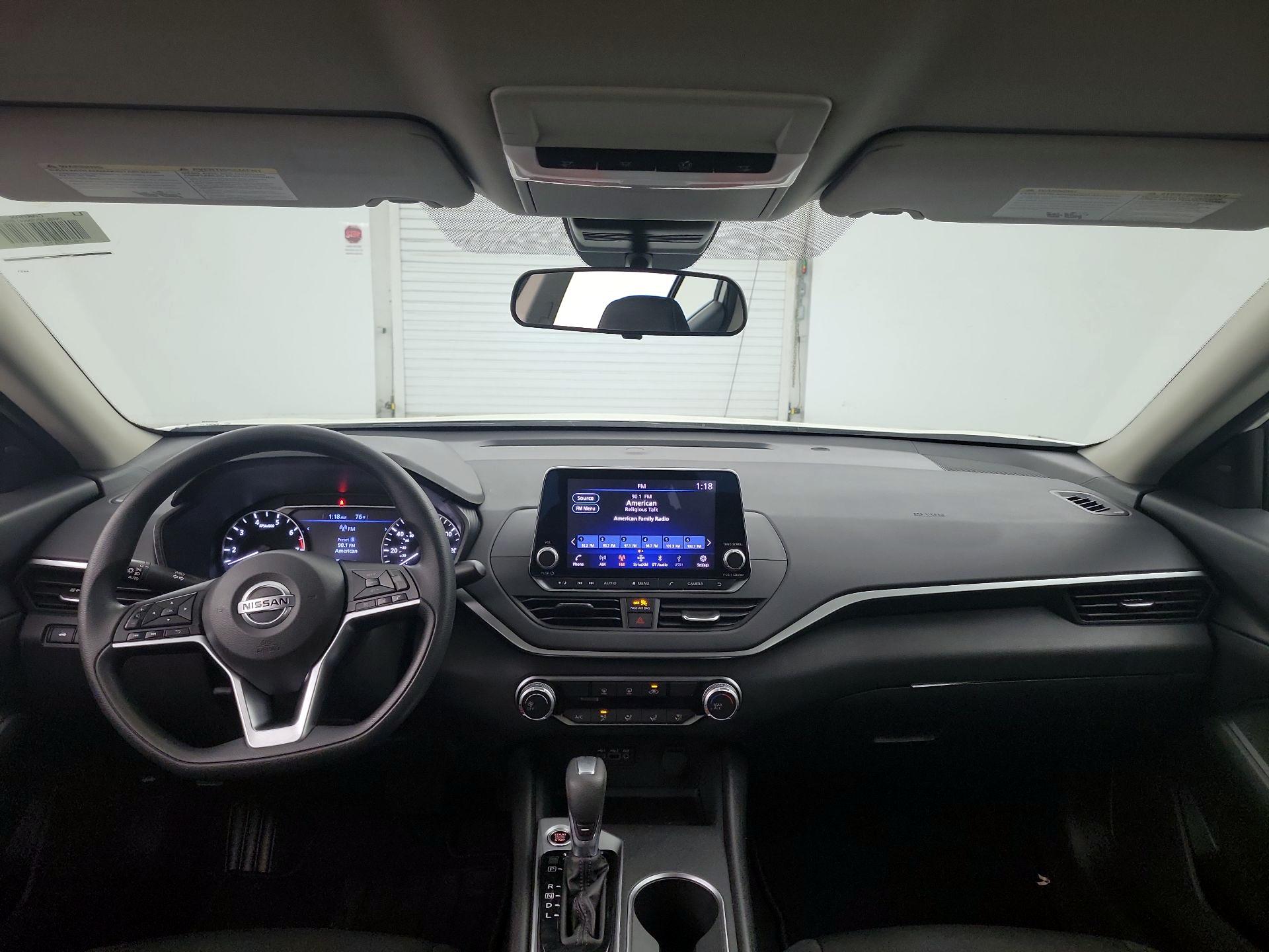 Thumbnail: 2022 Nissan Altima - 9