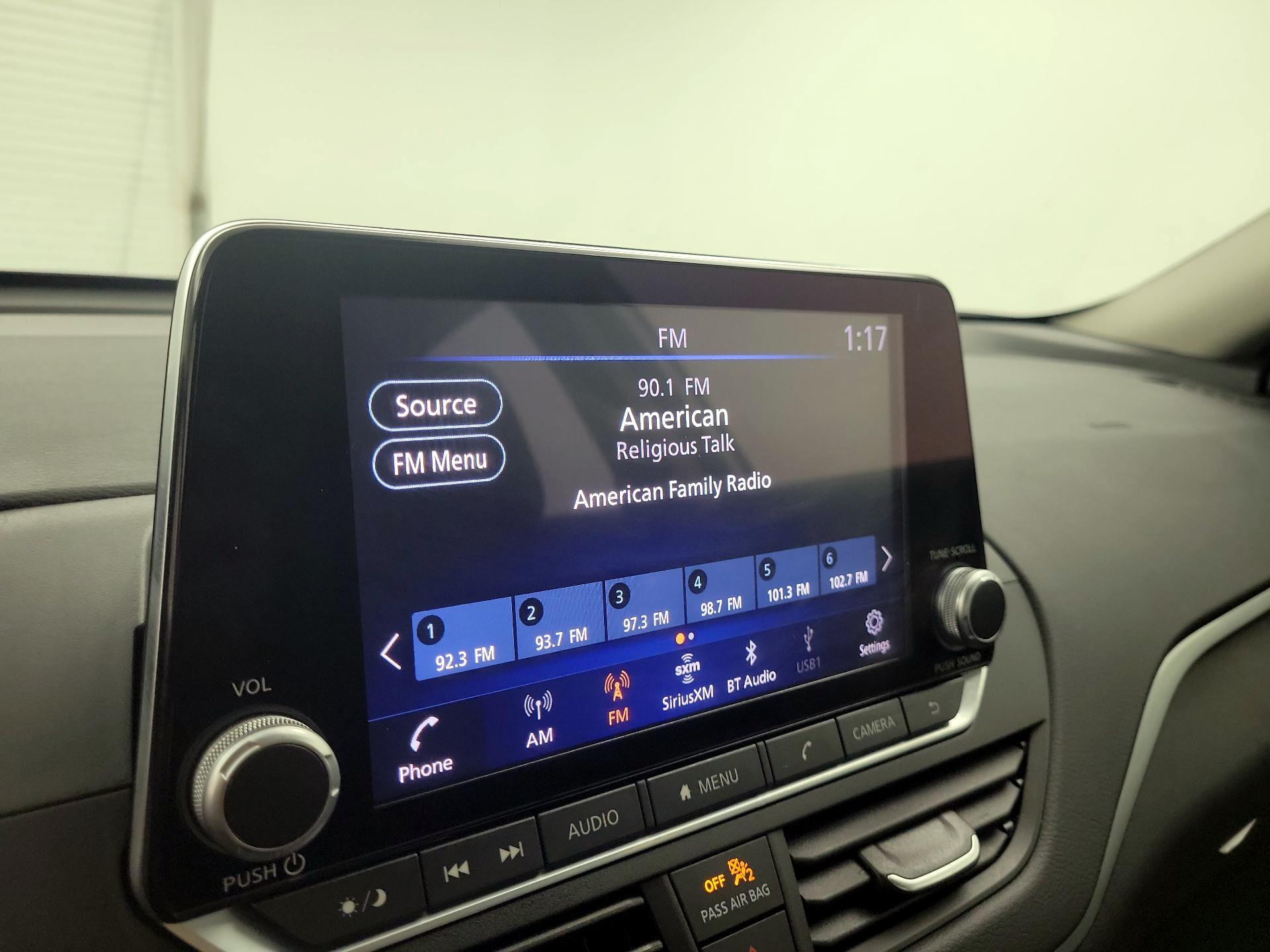 Thumbnail: 2022 Nissan Altima - 15