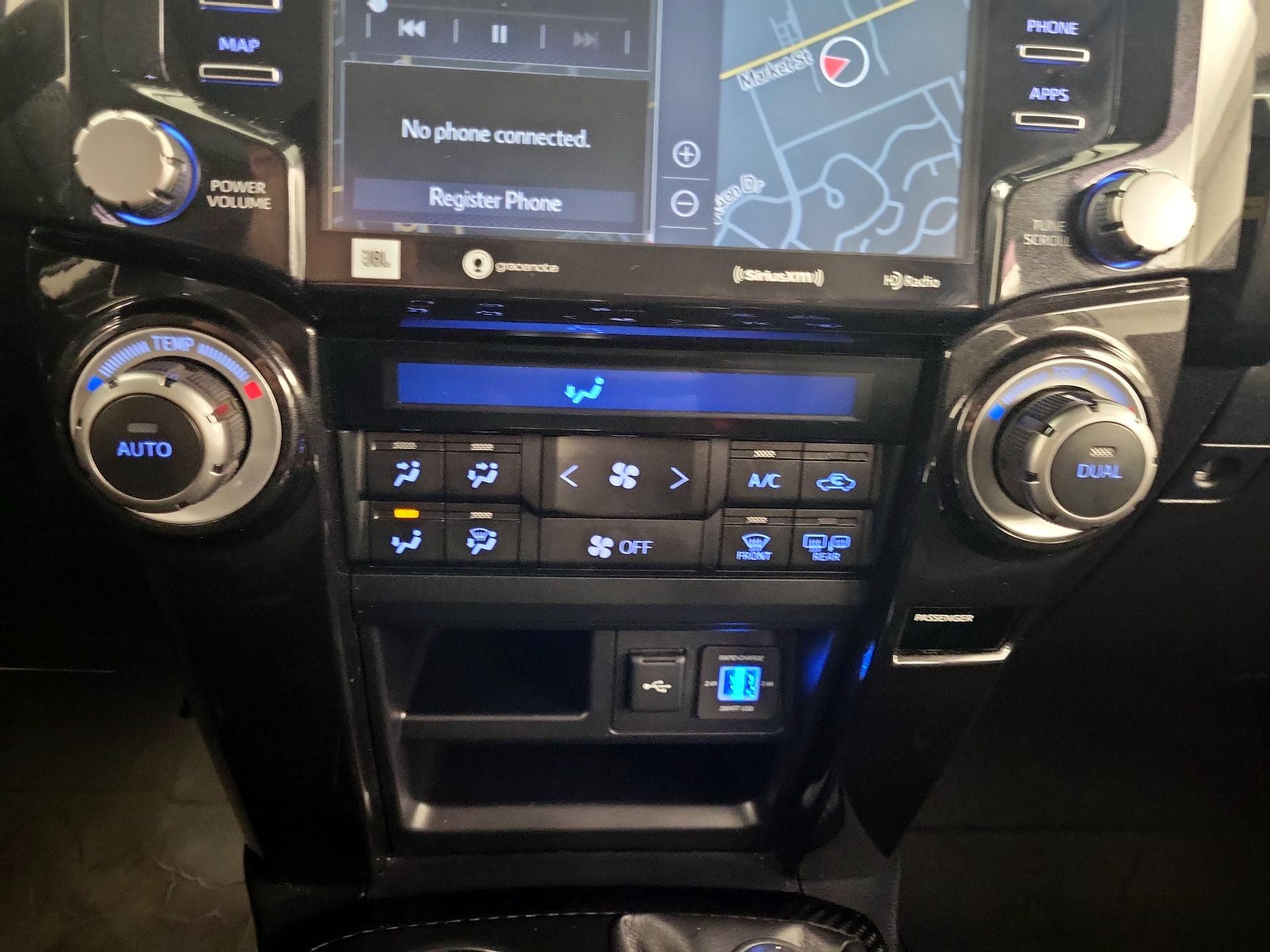 Thumbnail: 2022 Toyota 4Runner - 17