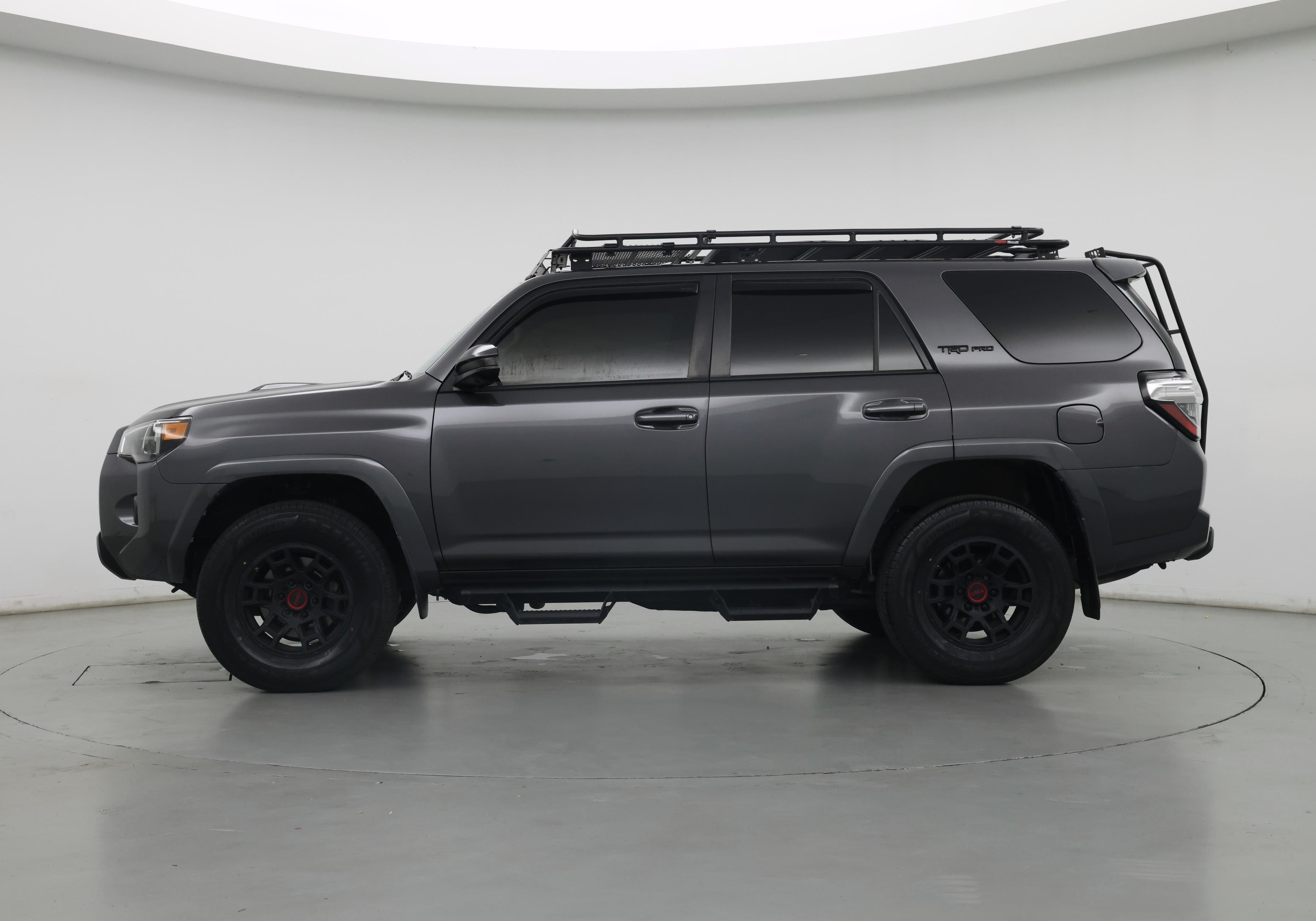 Thumbnail: 2022 Toyota 4Runner - 3