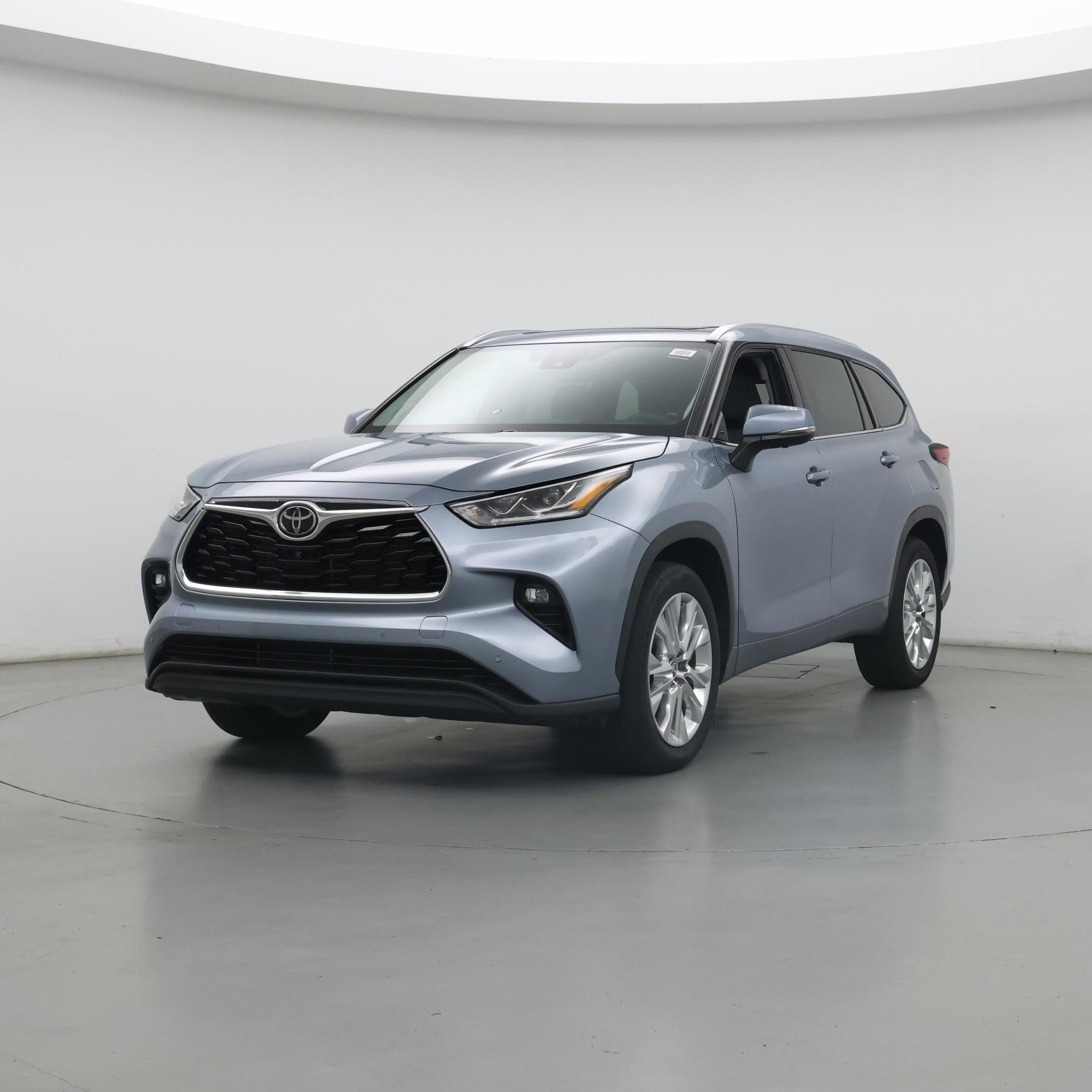 Thumbnail: 2023 Toyota Highlander - 4