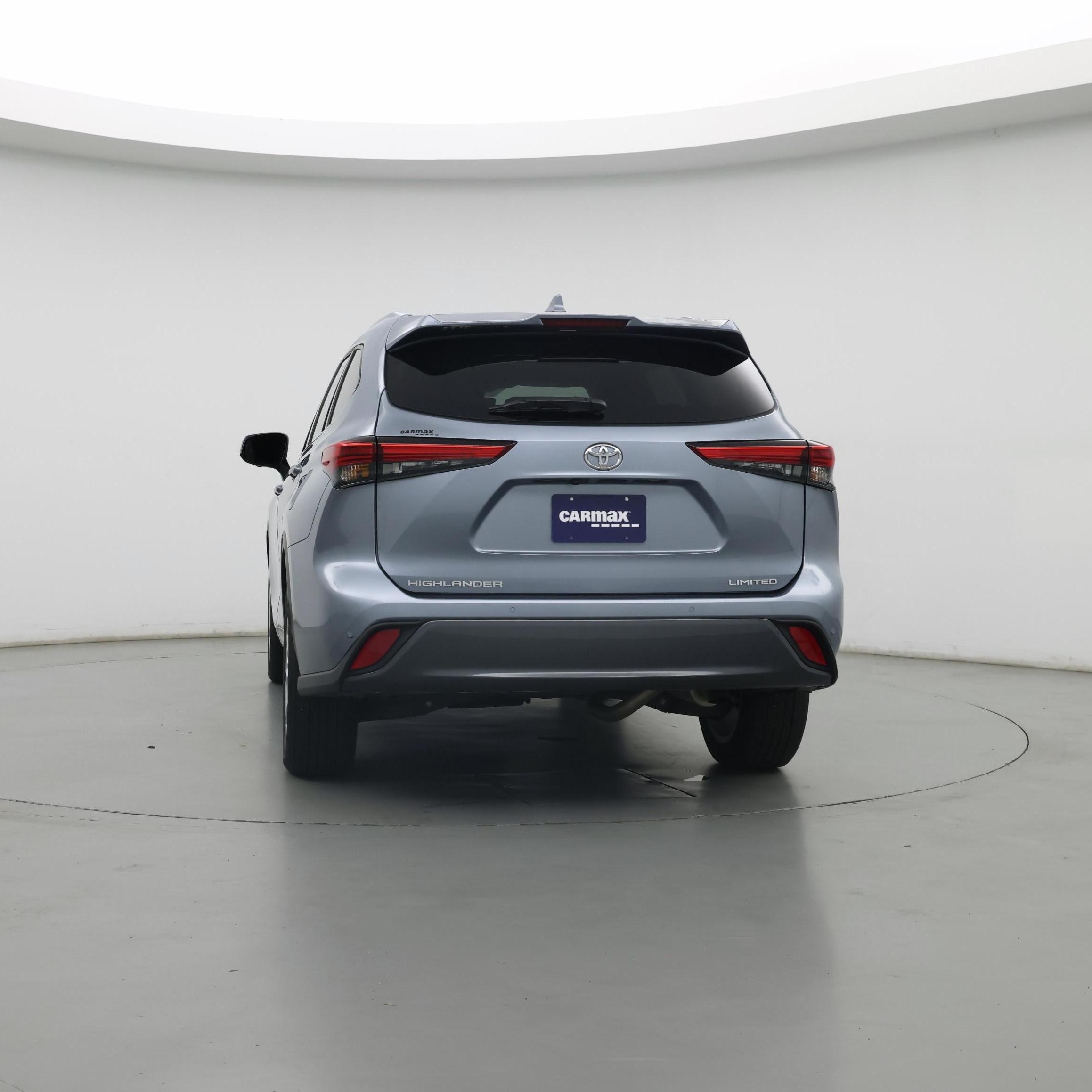 Thumbnail: 2023 Toyota Highlander - 6