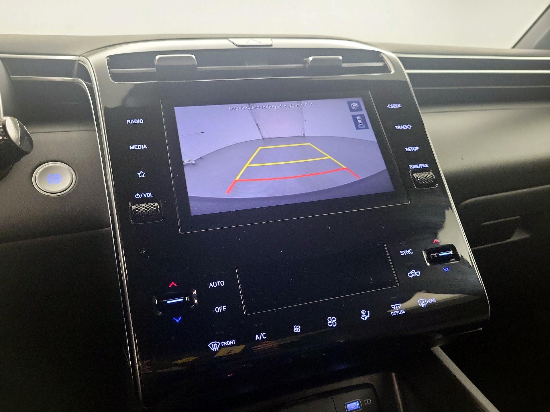 Thumbnail: 2024 Hyundai Santa Cruz - 13