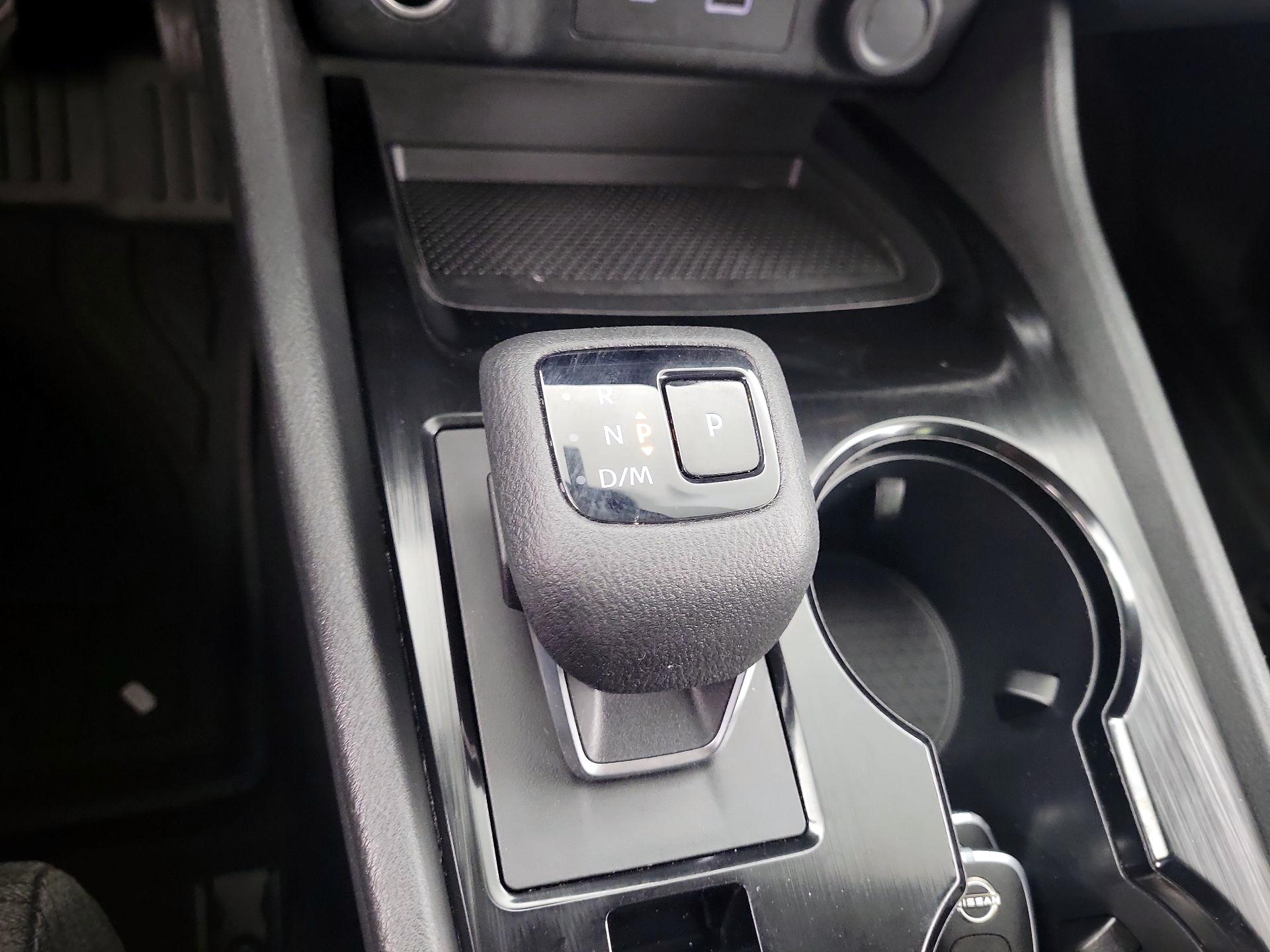 Thumbnail: 2023 Nissan Rogue - 16