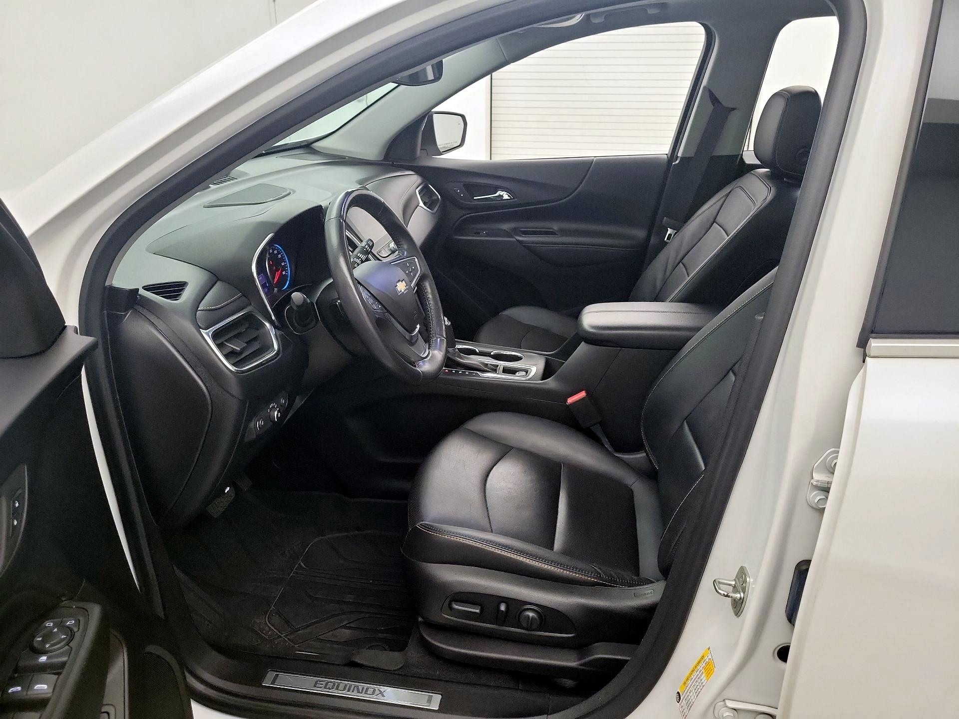 Thumbnail: 2019 Chevrolet Equinox - 11