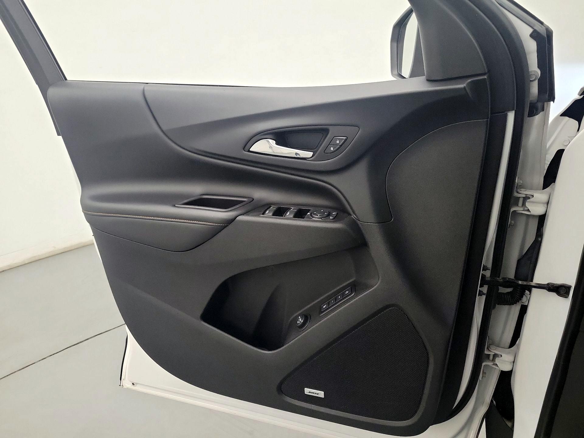 Thumbnail: 2019 Chevrolet Equinox - 12
