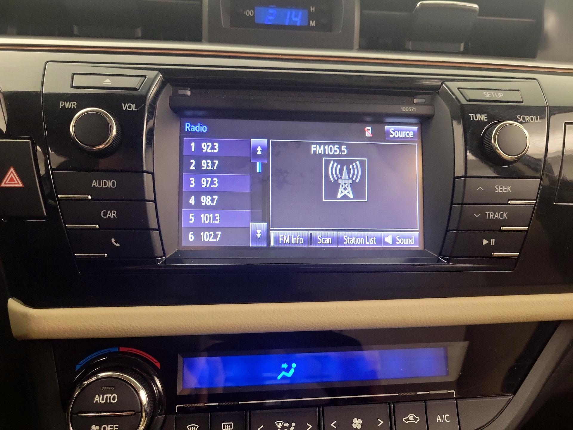 Thumbnail: 2016 Toyota Corolla - 15