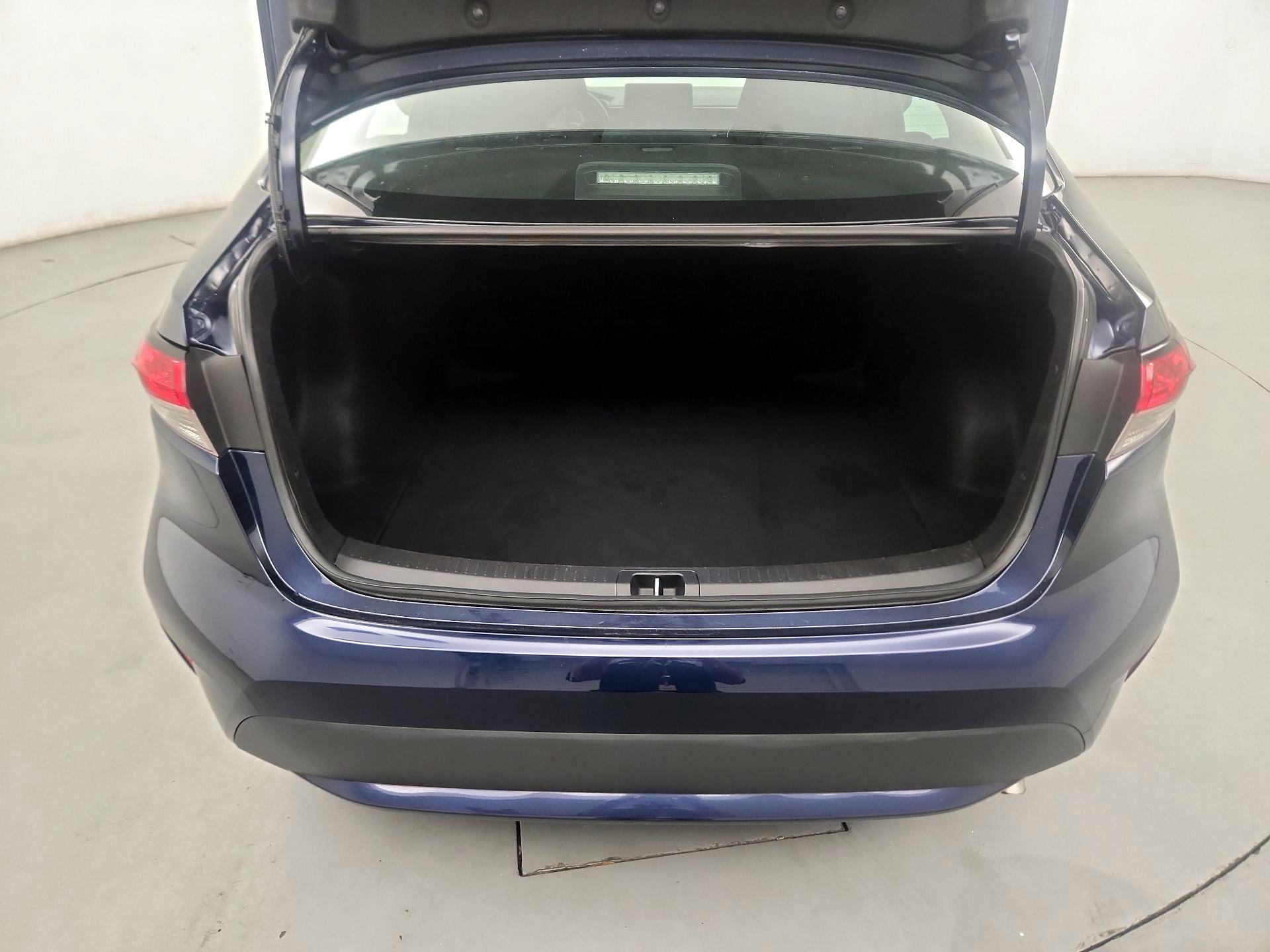 Thumbnail: 2022 Toyota Corolla - 18