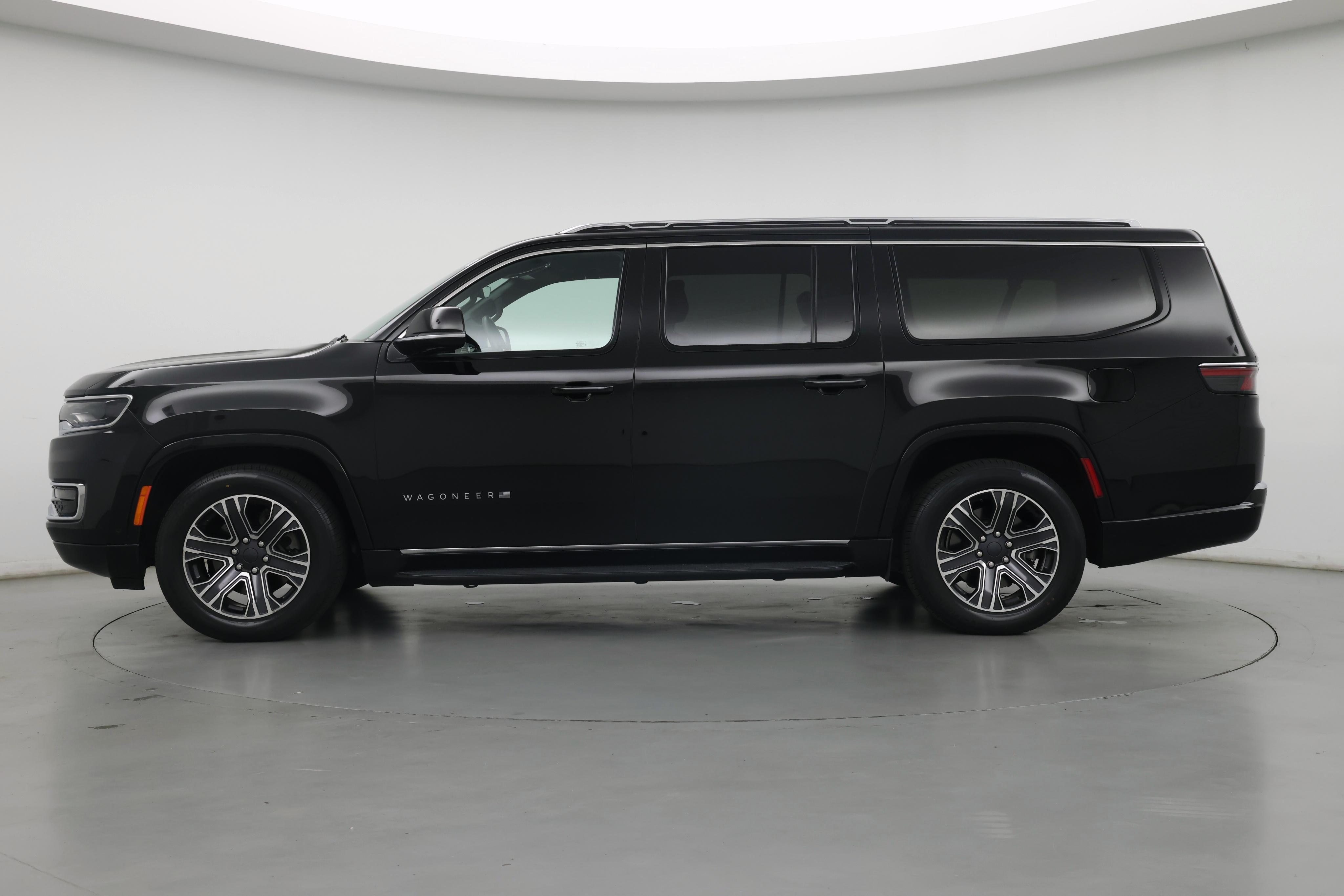 Thumbnail: 2023 Jeep Wagoneer - 3