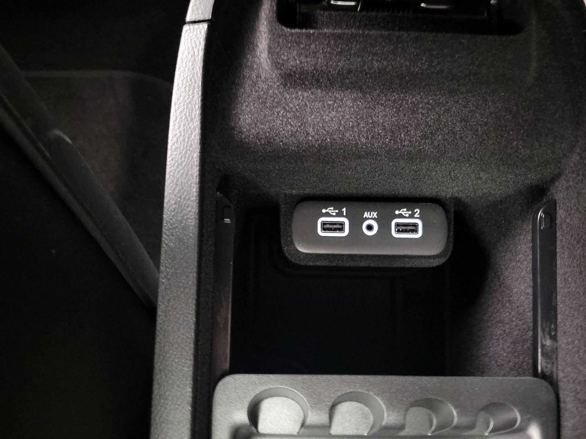 Thumbnail: 2021 Dodge Charger - 19