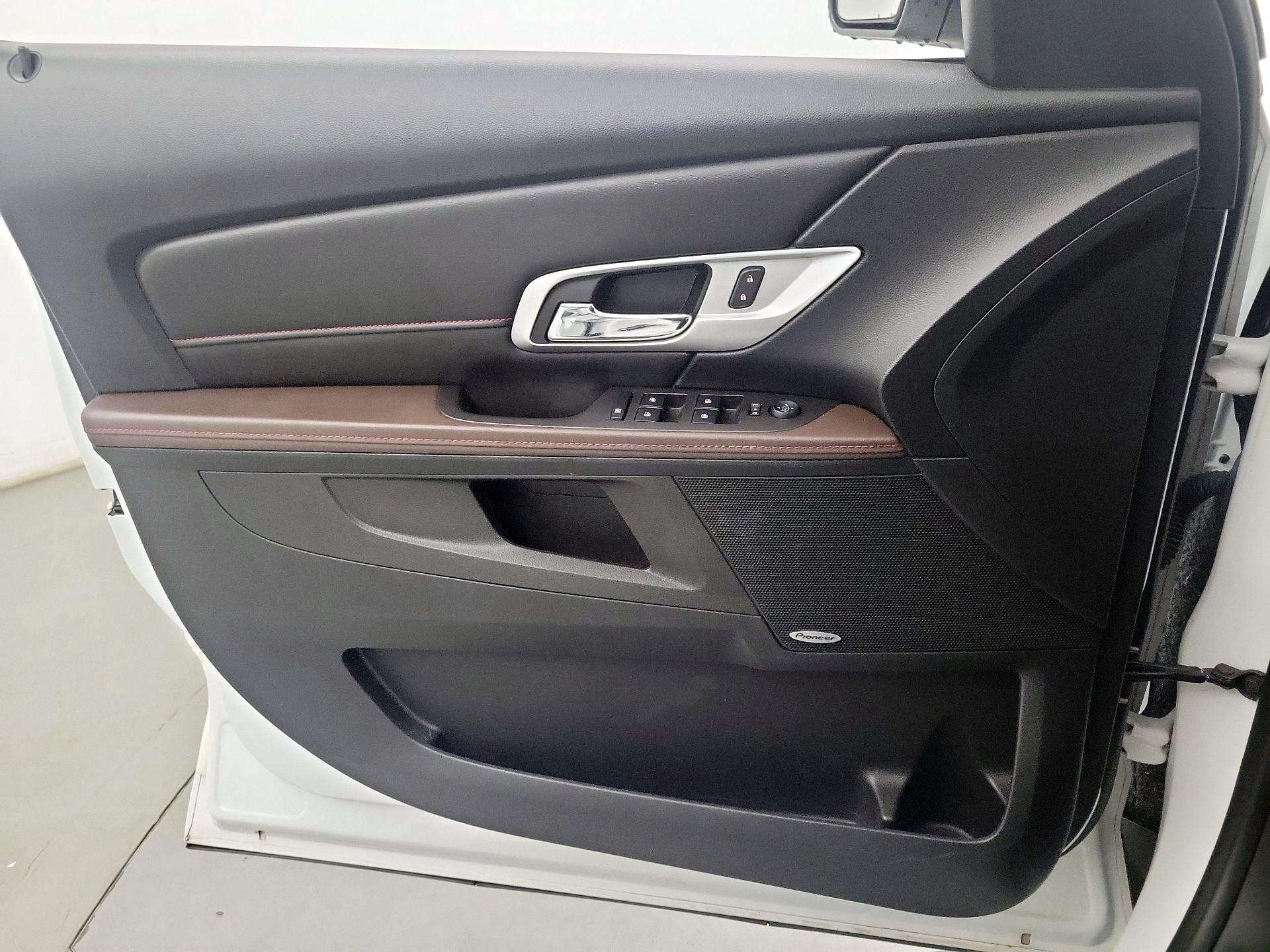 Thumbnail: 2014 GMC Terrain - 10