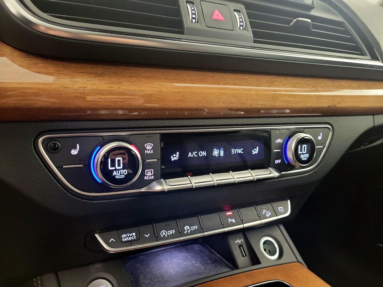 2023 Audi Q5 Premium Plus - Photo 17