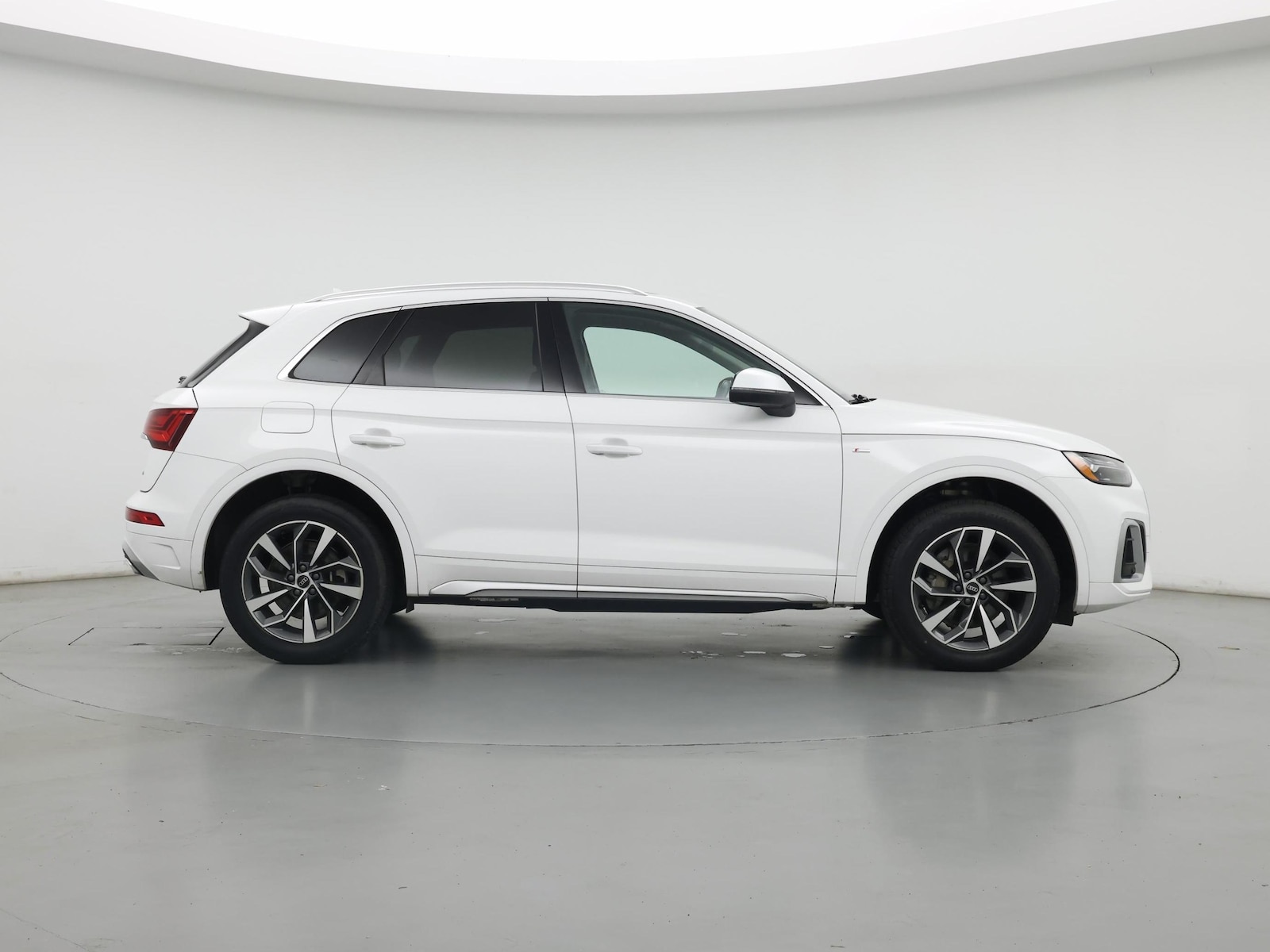 2023 Audi Q5 Premium Plus - Photo 8