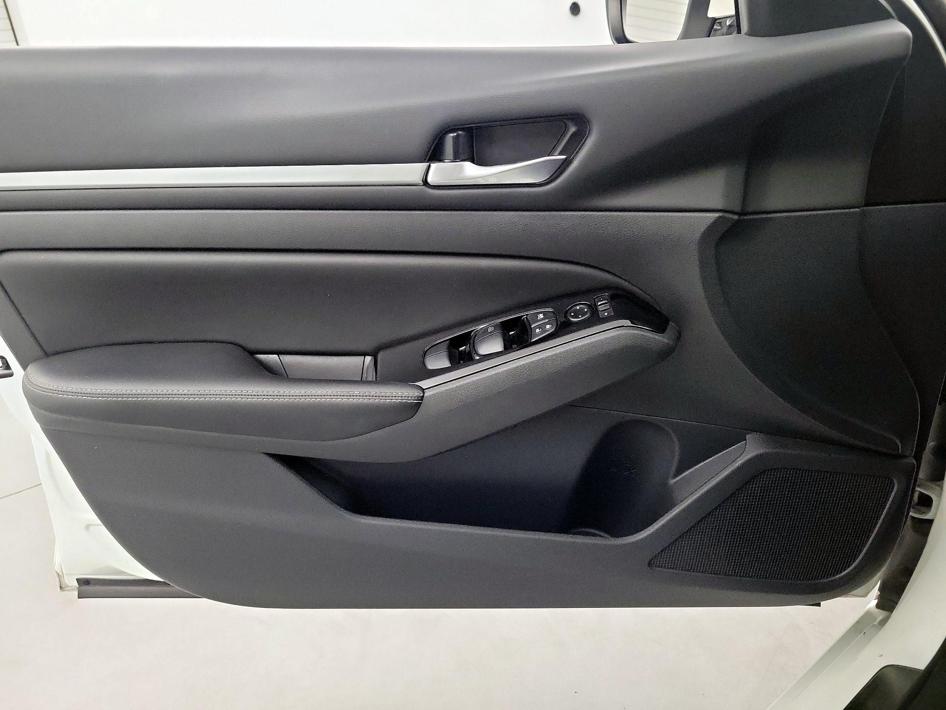 Thumbnail: 2024 Nissan Altima - 12