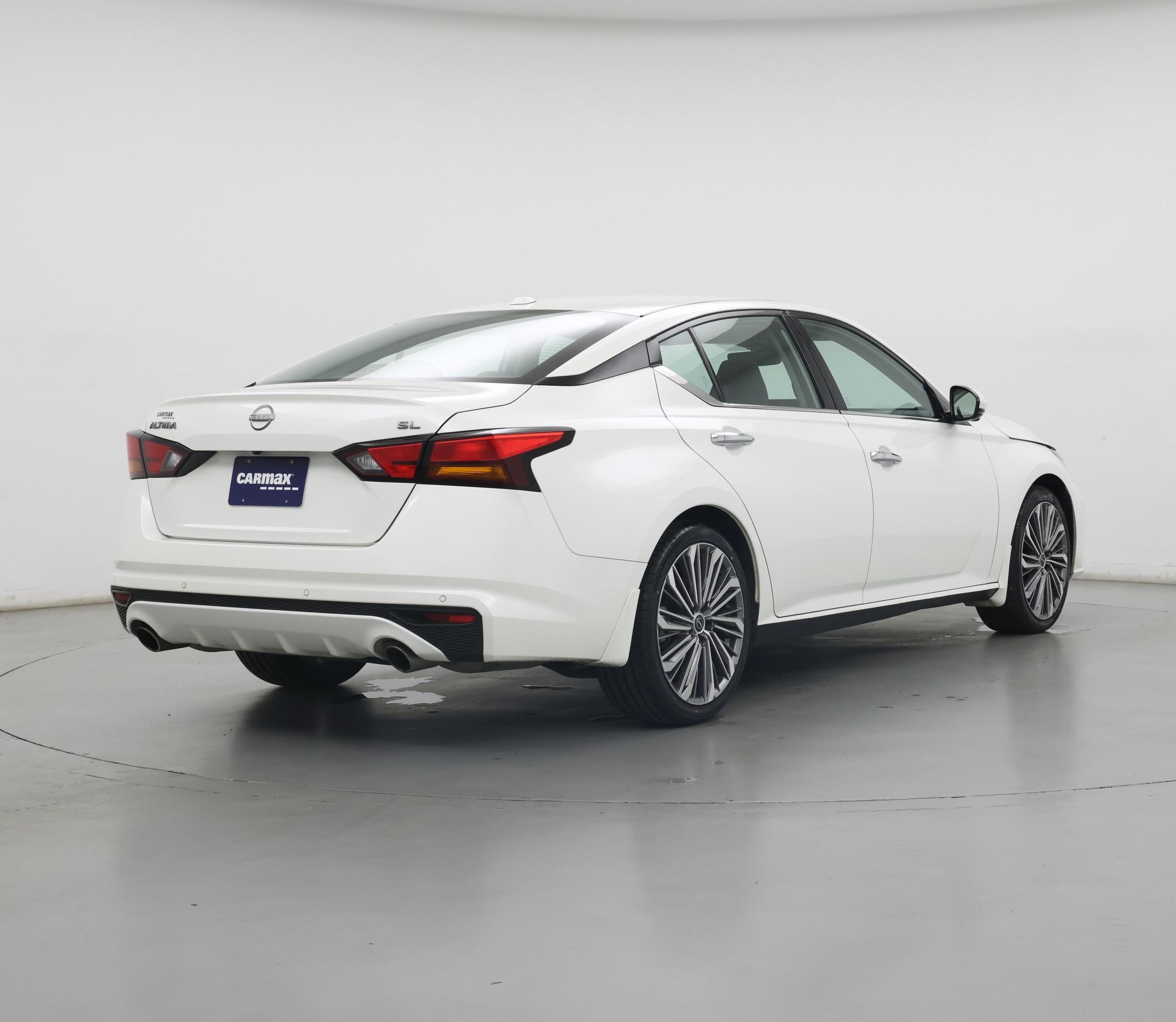 Thumbnail: 2024 Nissan Altima - 8