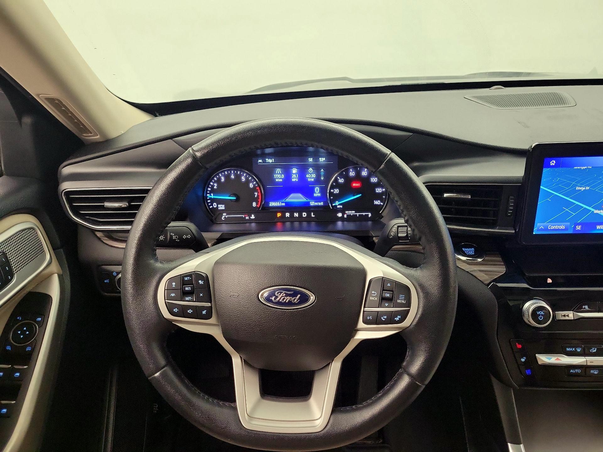 Thumbnail: 2022 Ford Explorer - 10