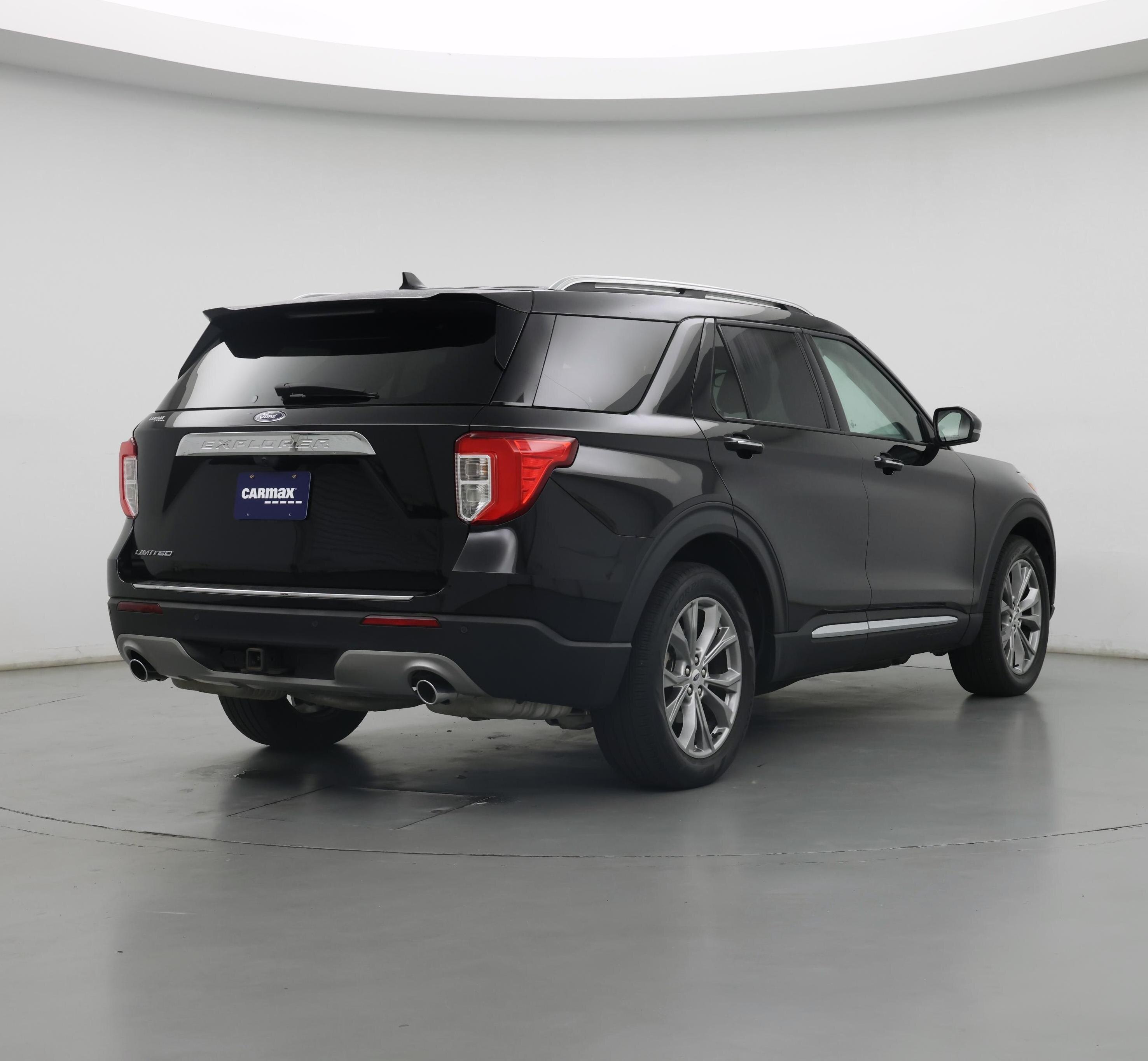 Thumbnail: 2022 Ford Explorer - 8