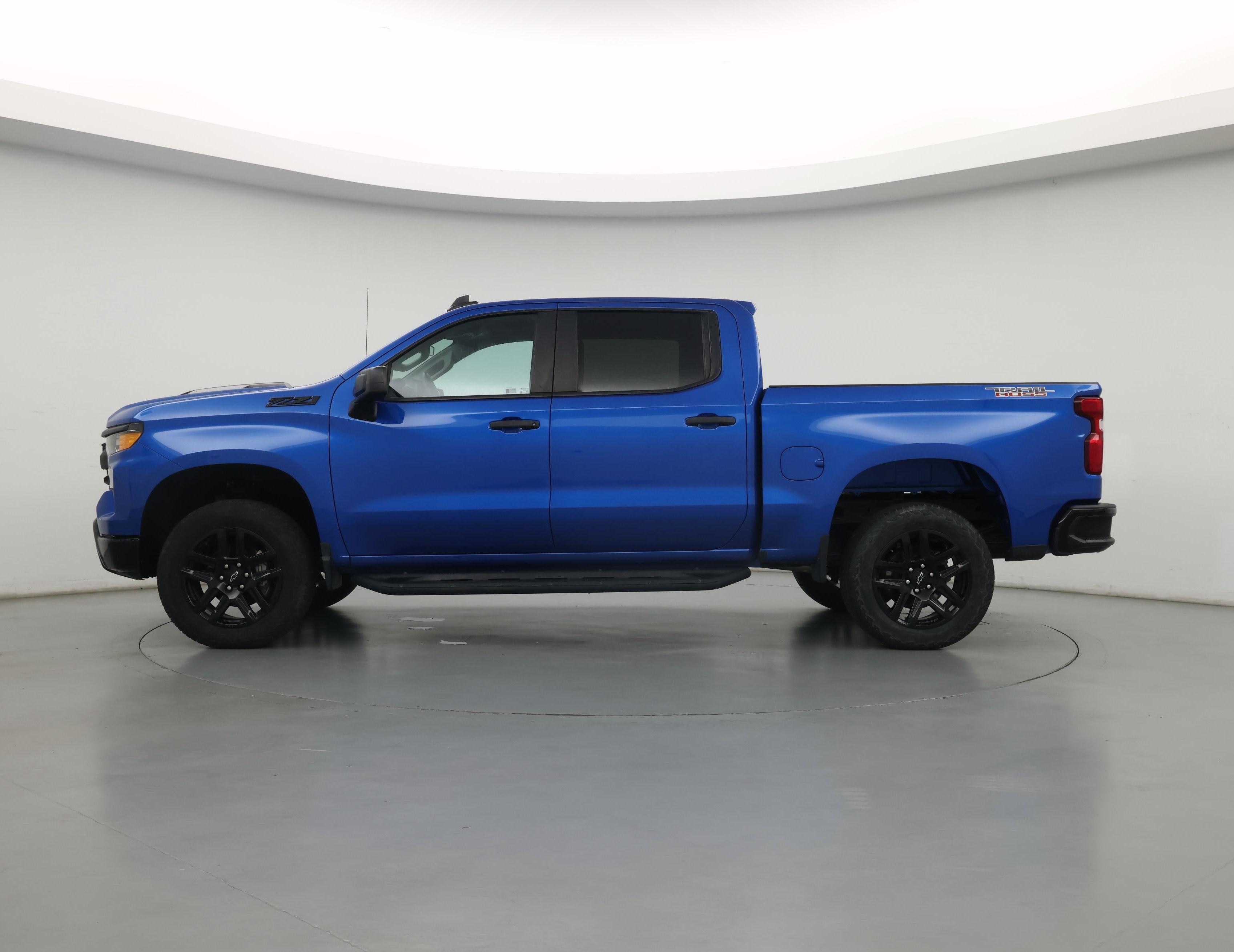 Thumbnail: 2023 Chevrolet Silverado 1500 - 3