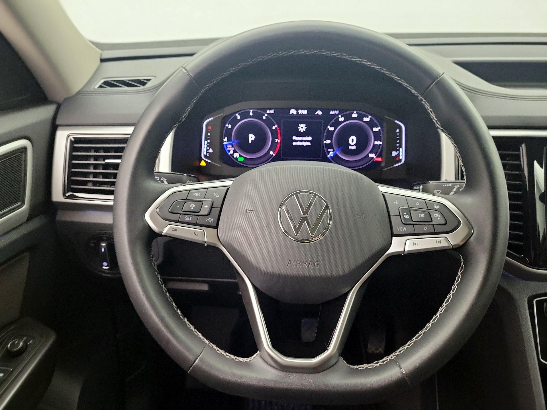 Thumbnail: 2022 Volkswagen Atlas - 10