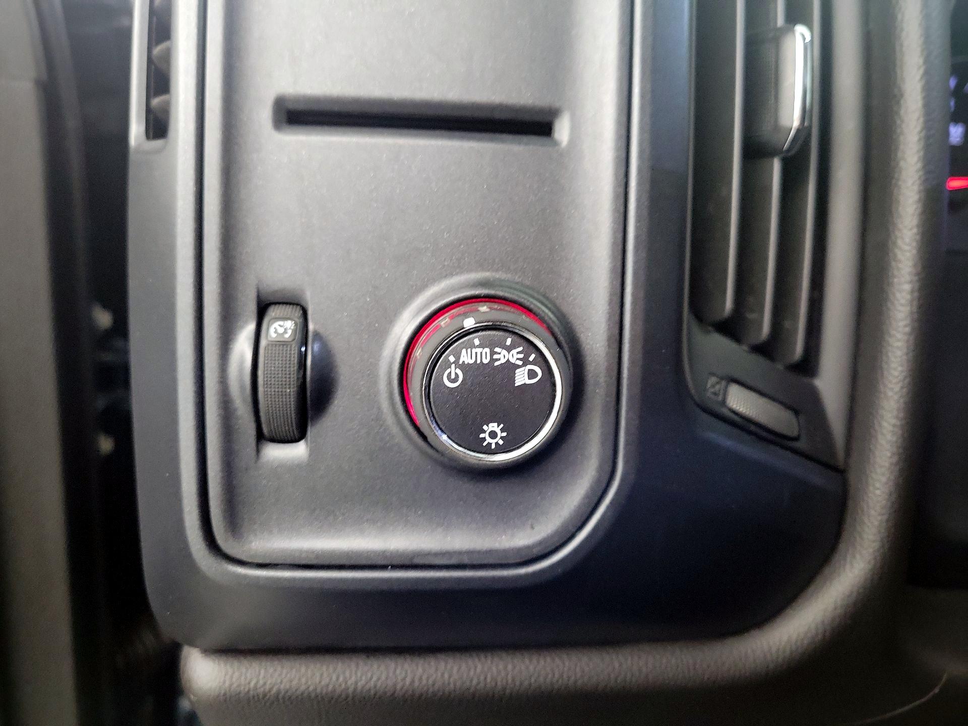 Thumbnail: 2014 GMC Sierra 1500 - 13