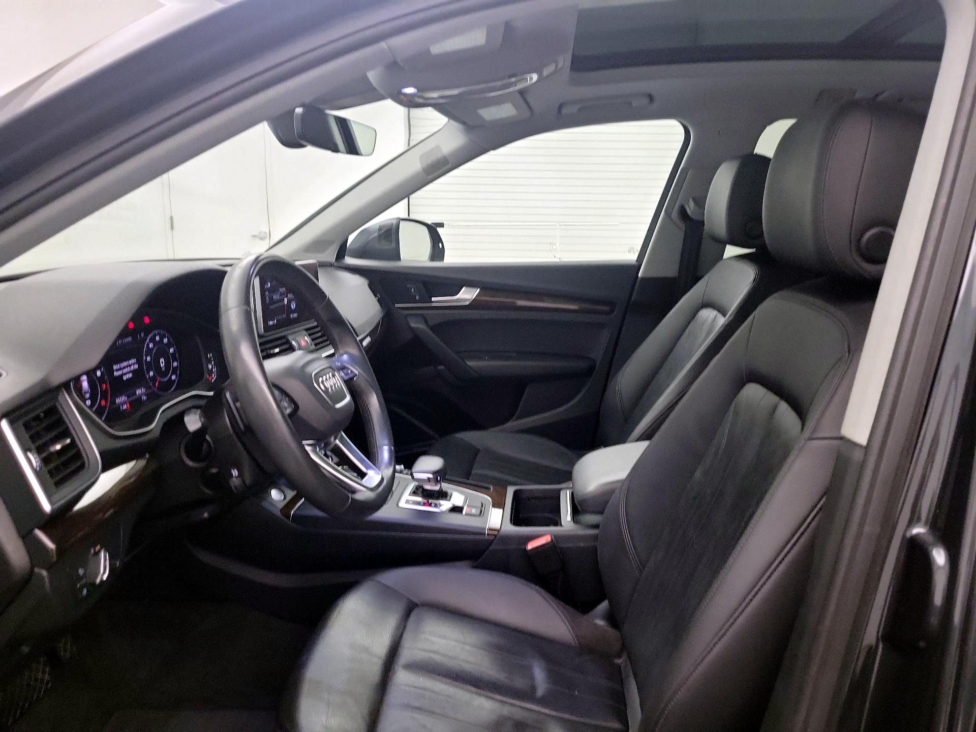 Thumbnail: 2018 Audi Q5 - 11