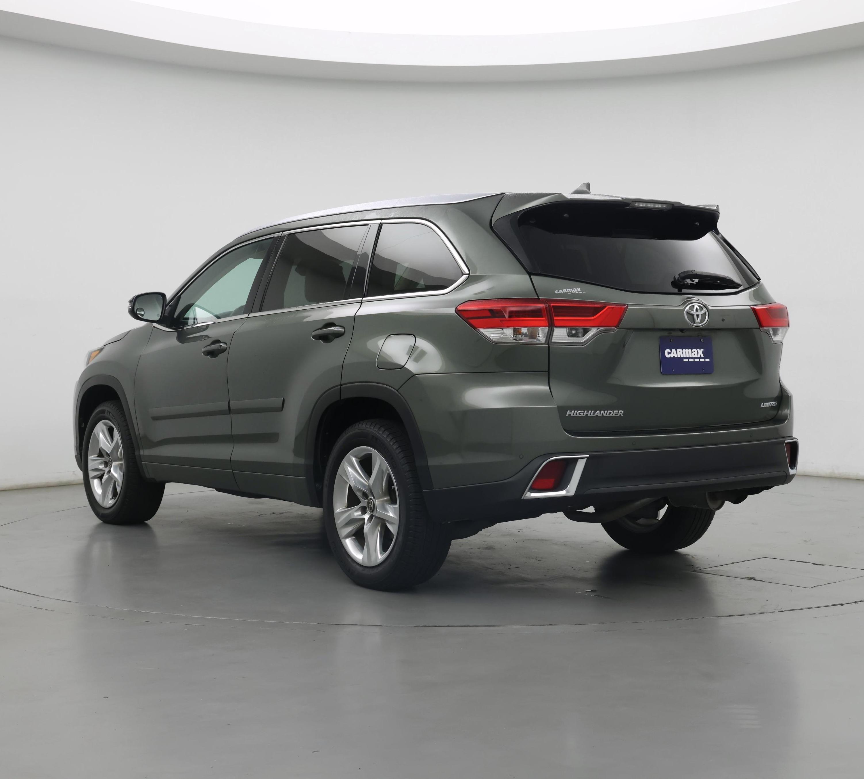 Thumbnail: 2017 Toyota Highlander - 2