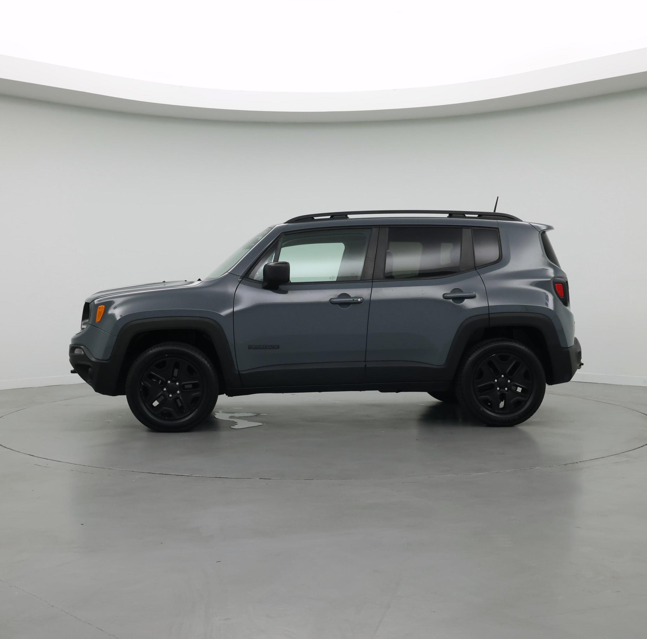 Thumbnail: 2018 Jeep Renegade - 3