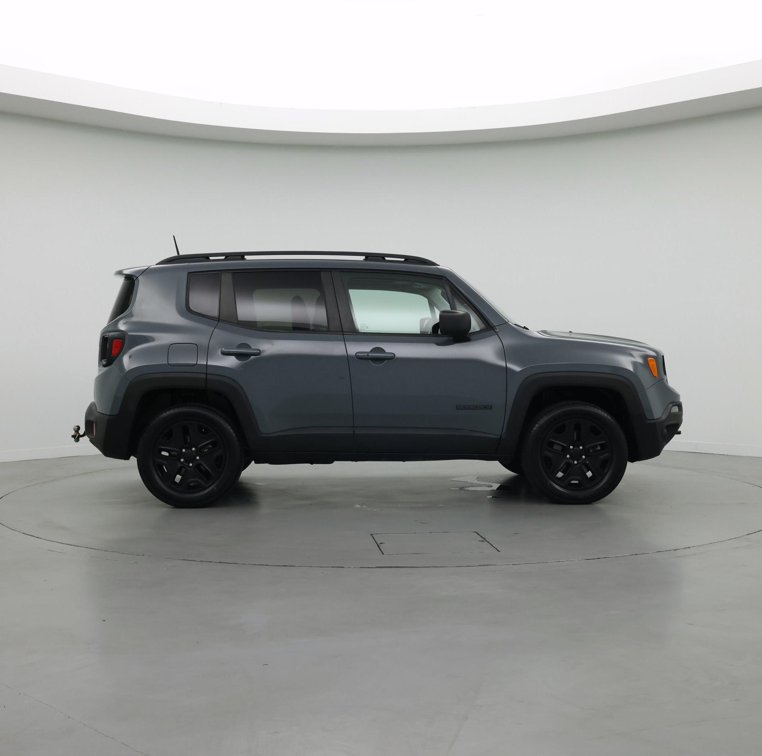 Thumbnail: 2018 Jeep Renegade - 7