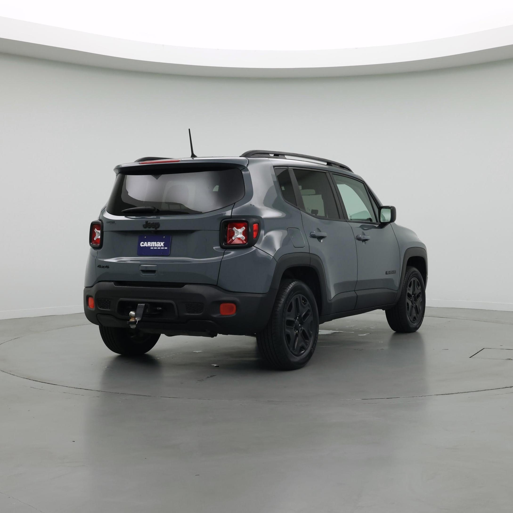 Thumbnail: 2018 Jeep Renegade - 8