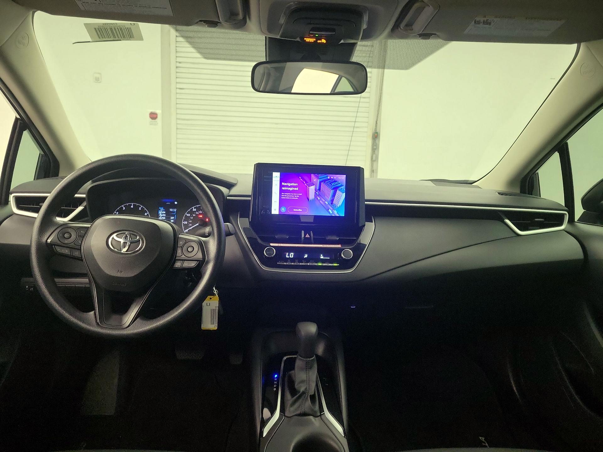Thumbnail: 2025 Toyota Corolla - 9