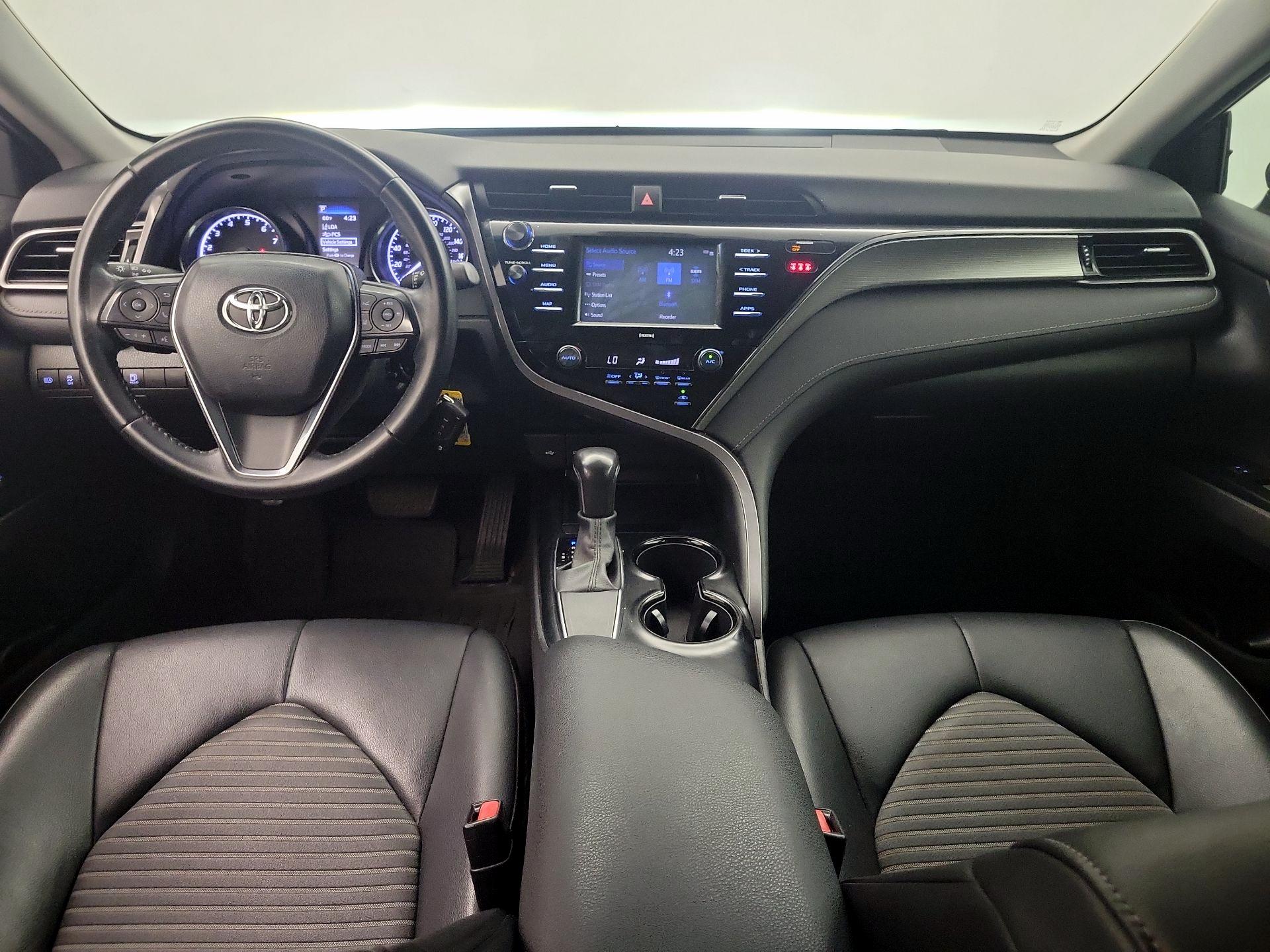 Thumbnail: 2020 Toyota Camry - 11