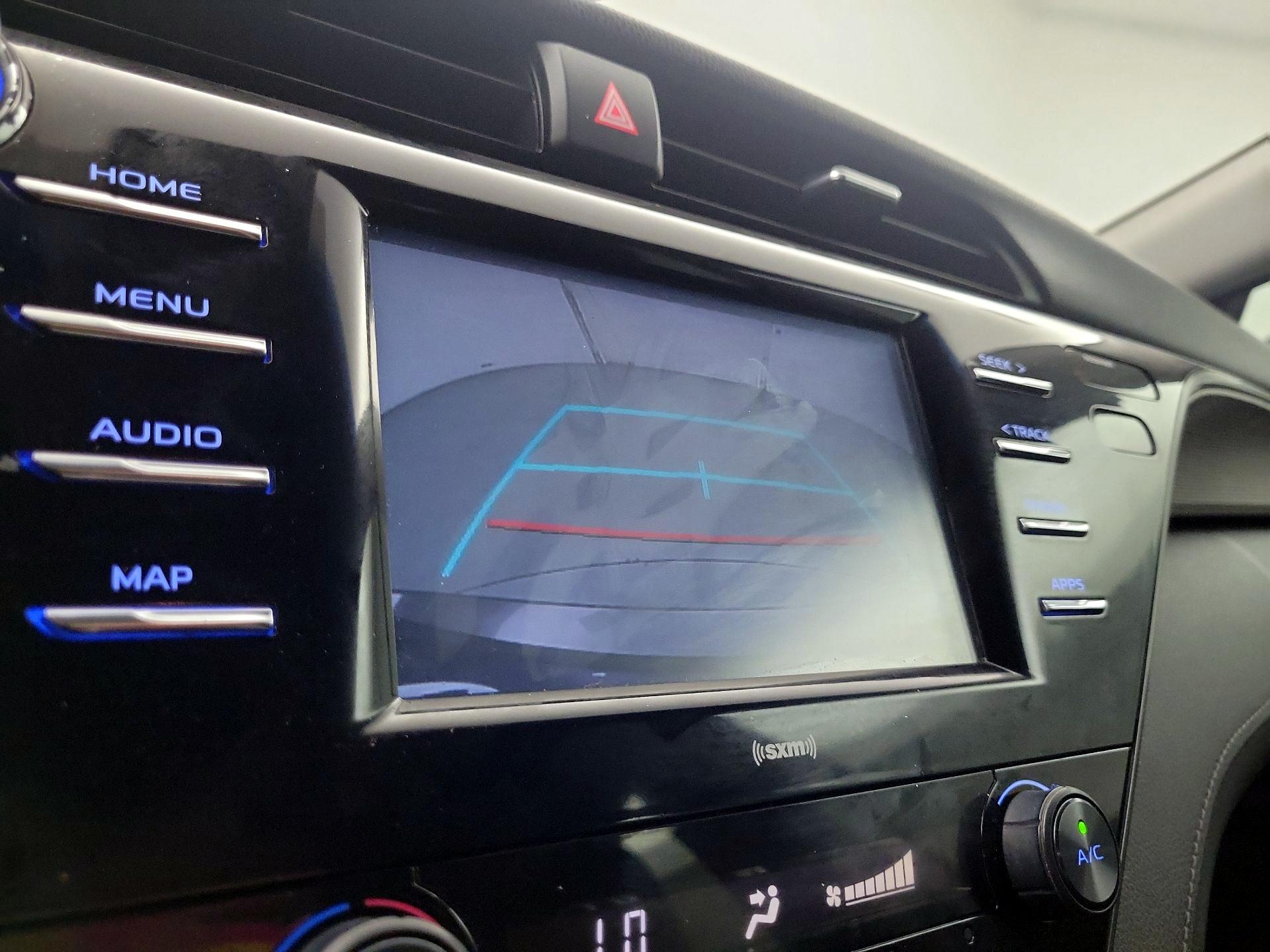 Thumbnail: 2020 Toyota Camry - 14