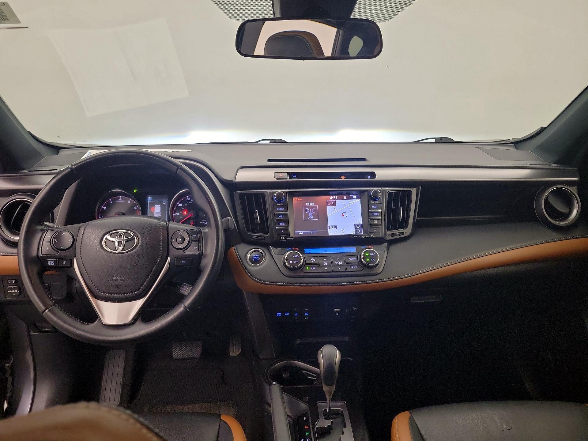 Thumbnail: 2016 Toyota RAV4 - 9