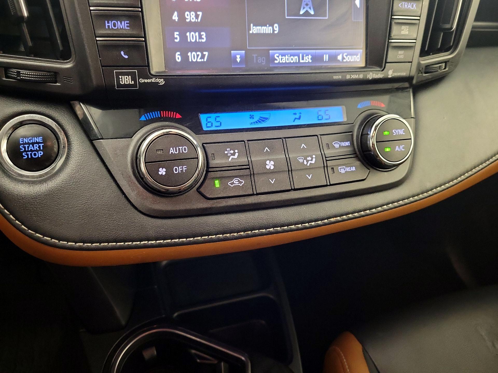 Thumbnail: 2016 Toyota RAV4 - 17